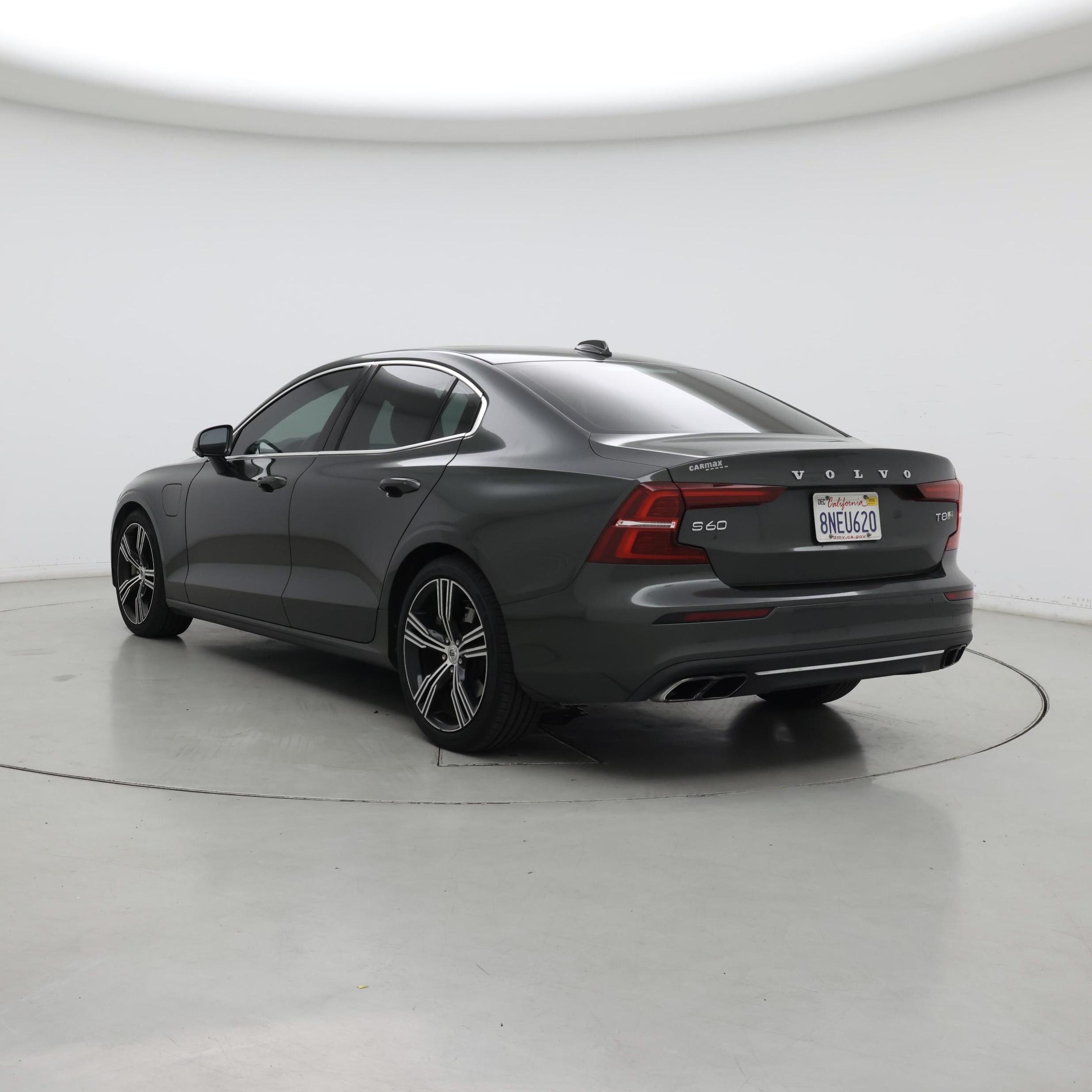 Thumbnail: 2019 Volvo S60 - 2