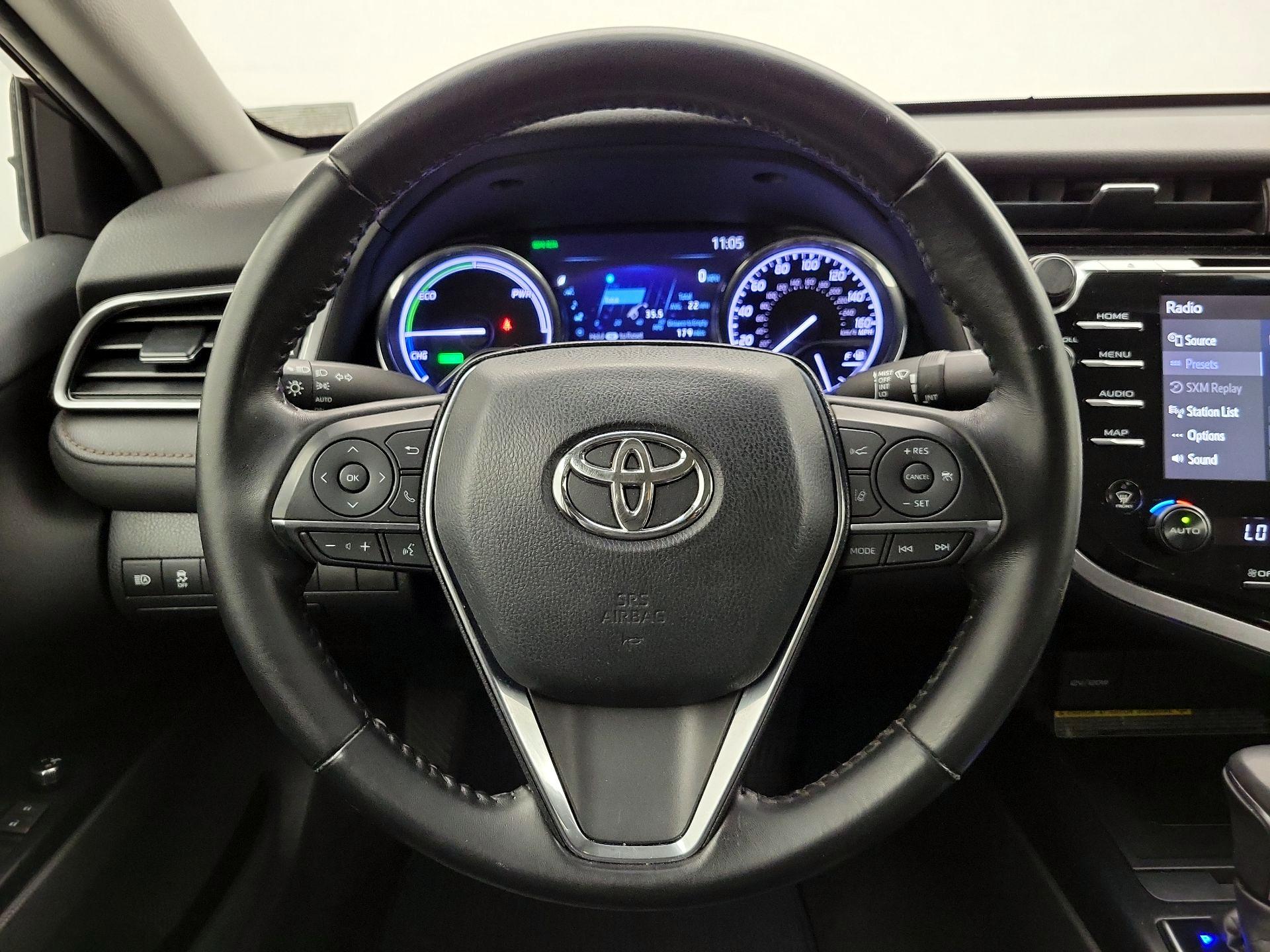 Thumbnail: 2019 Toyota Camry - 10