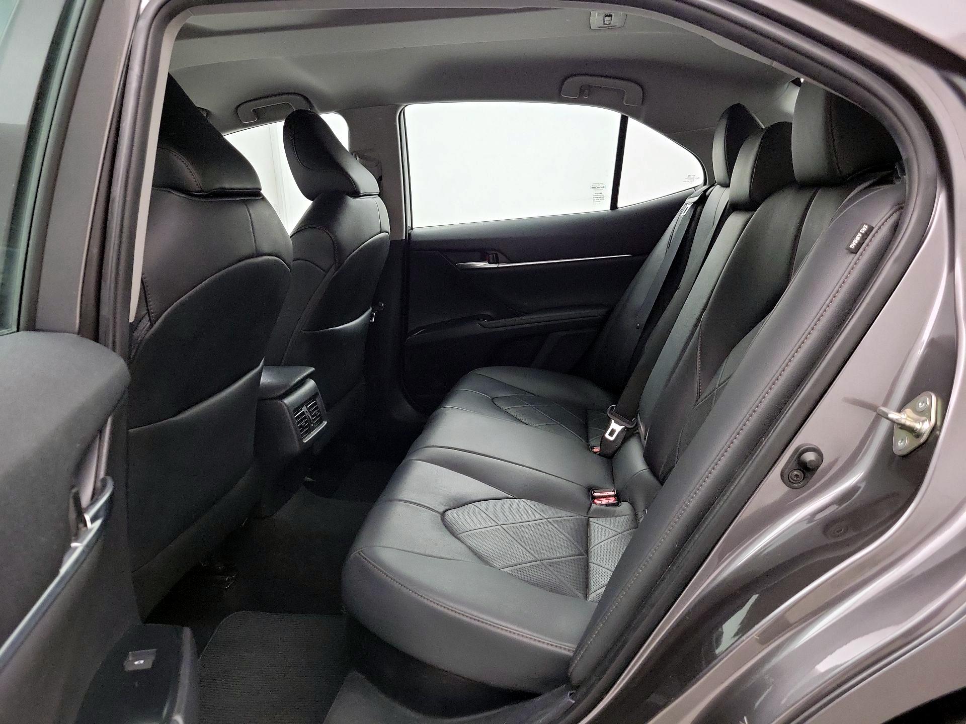 Thumbnail: 2019 Toyota Camry - 19