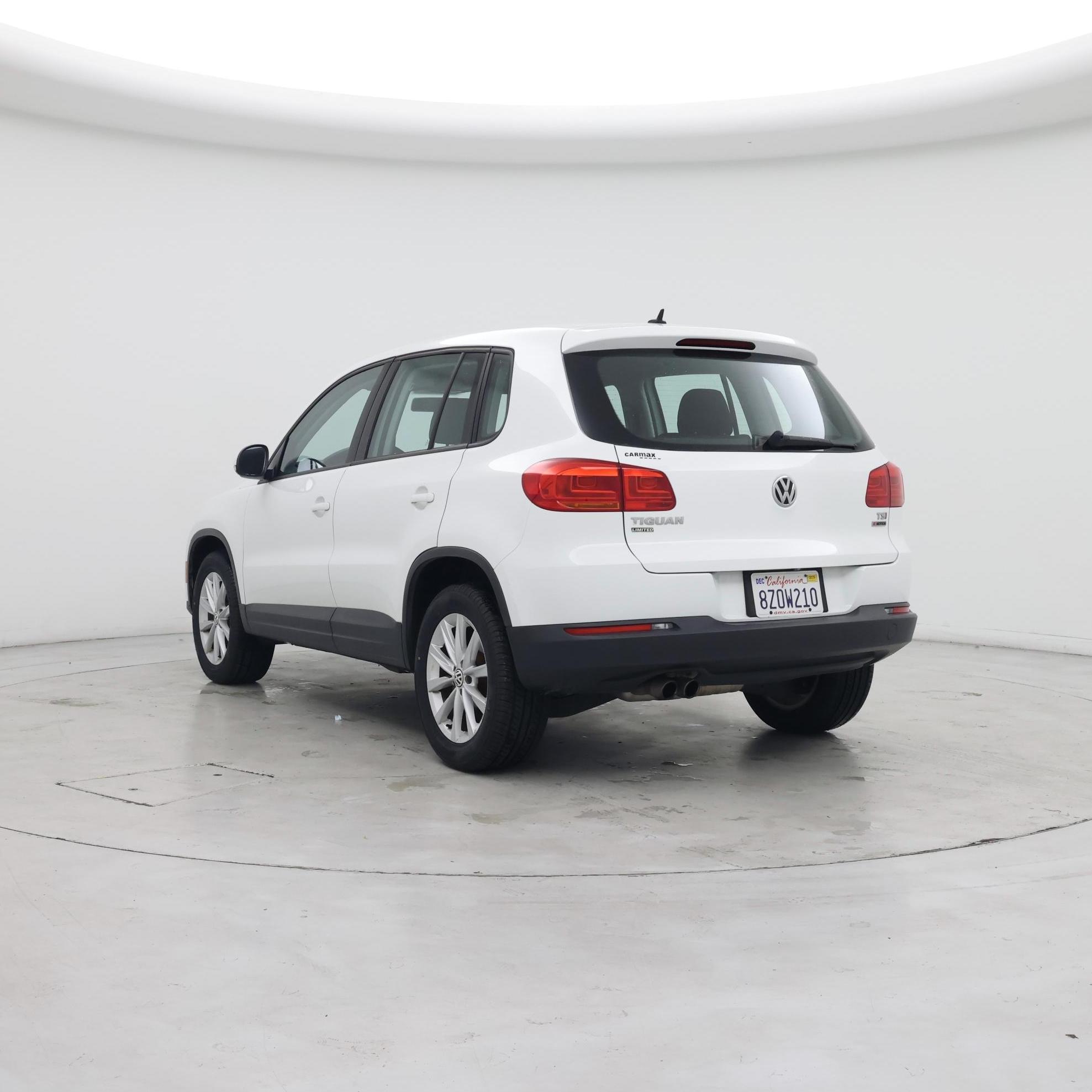 Thumbnail: 2017 Volkswagen Tiguan - 2