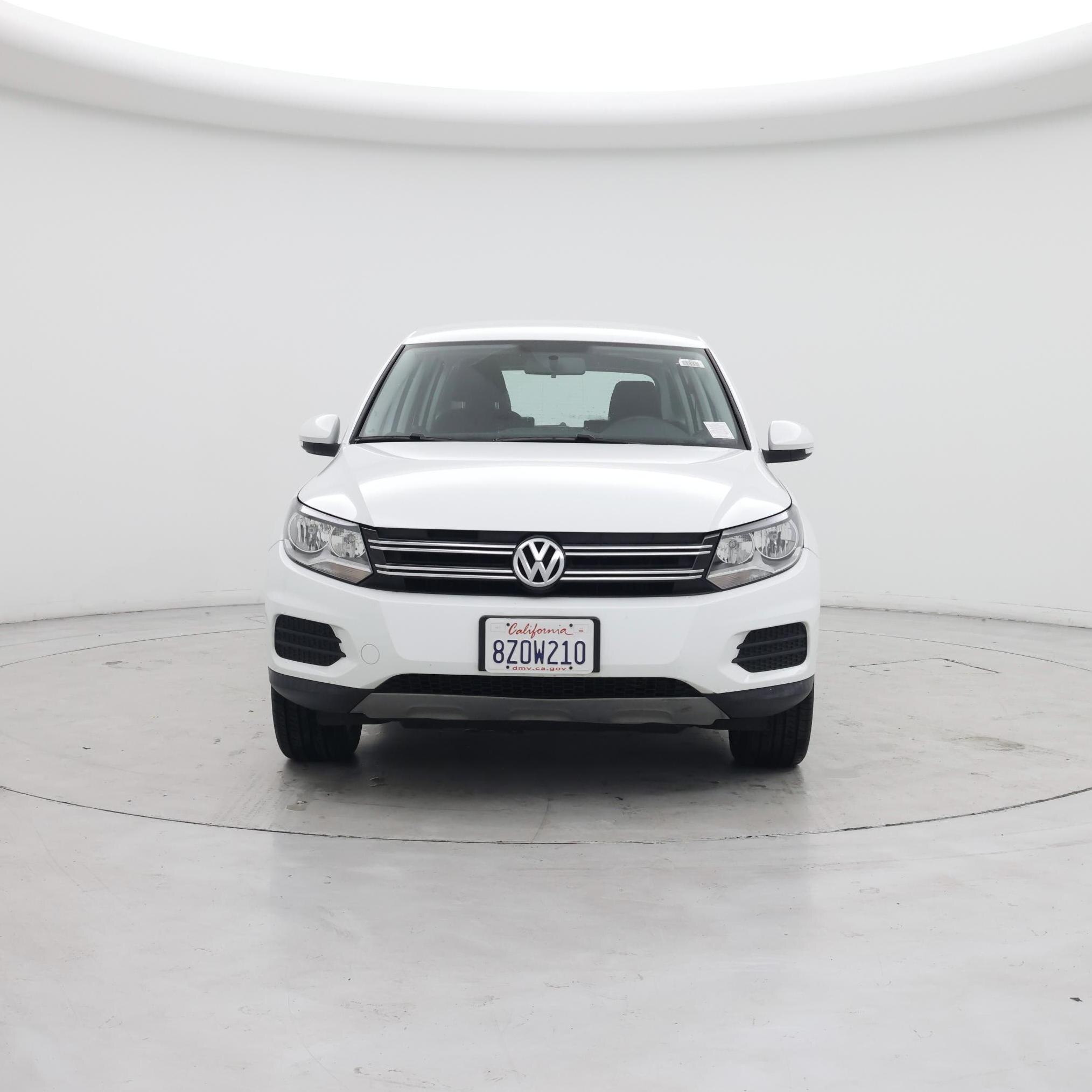 Thumbnail: 2017 Volkswagen Tiguan - 5
