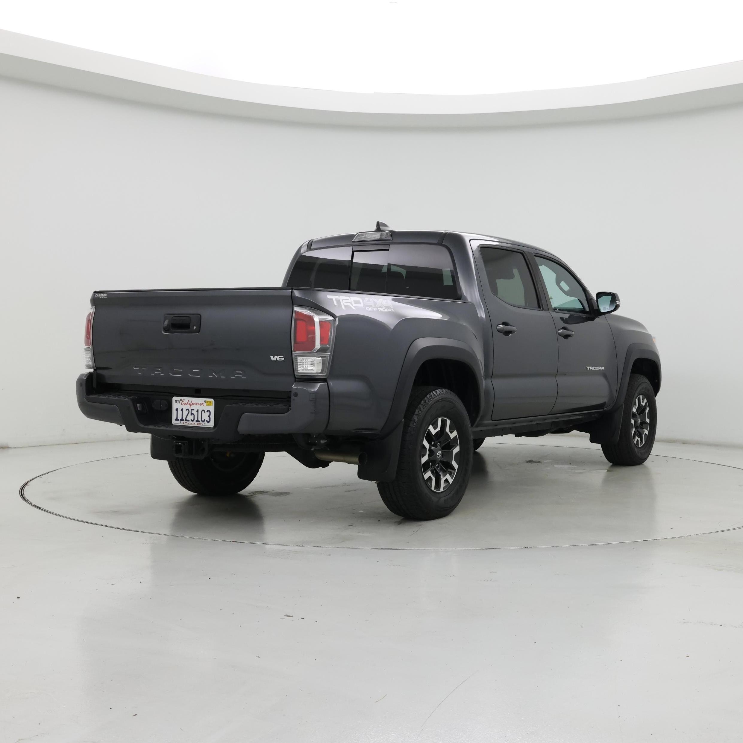 Thumbnail: 2021 Toyota Tacoma - 8