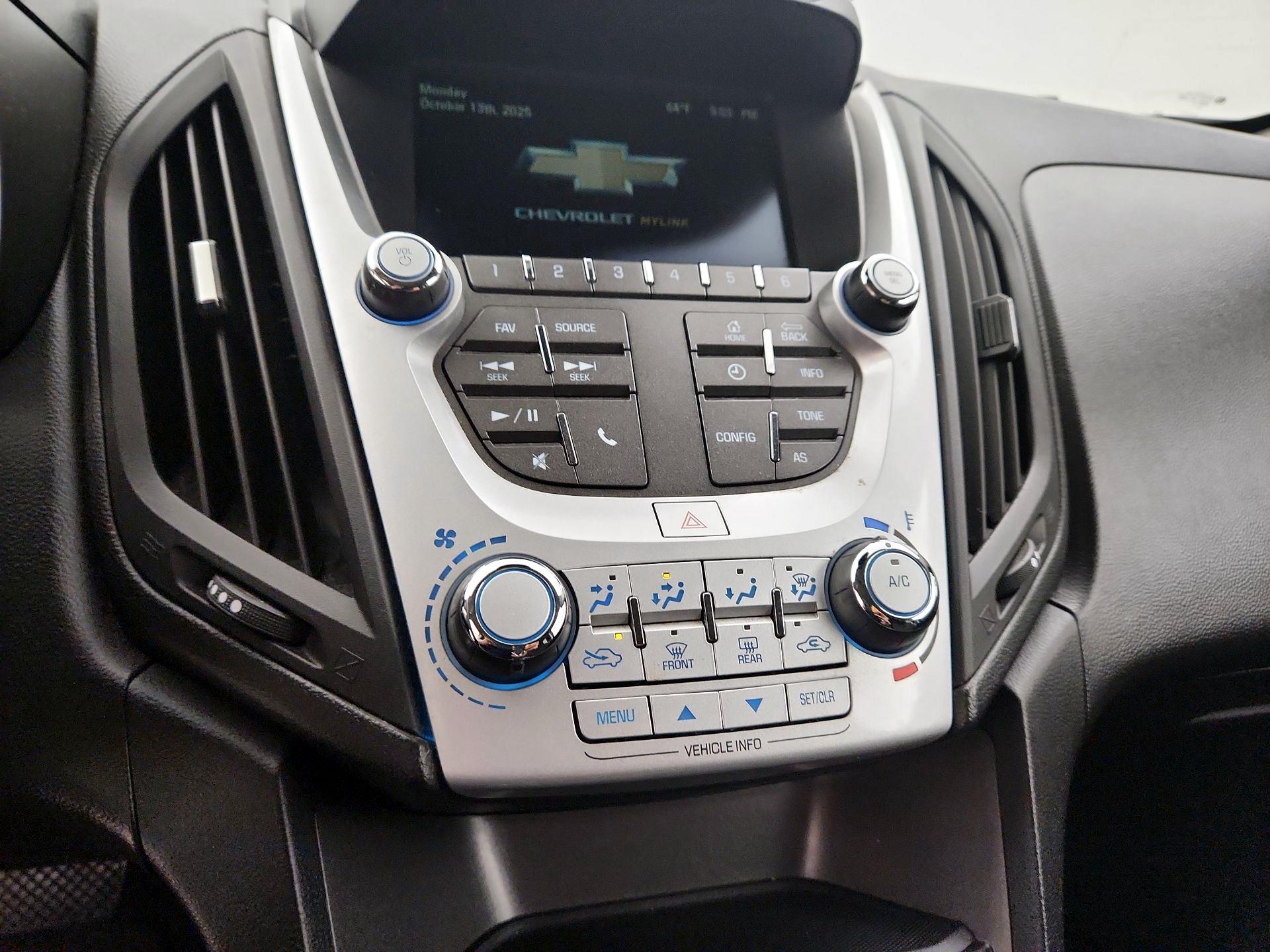 Thumbnail: 2017 Chevrolet Equinox - 15