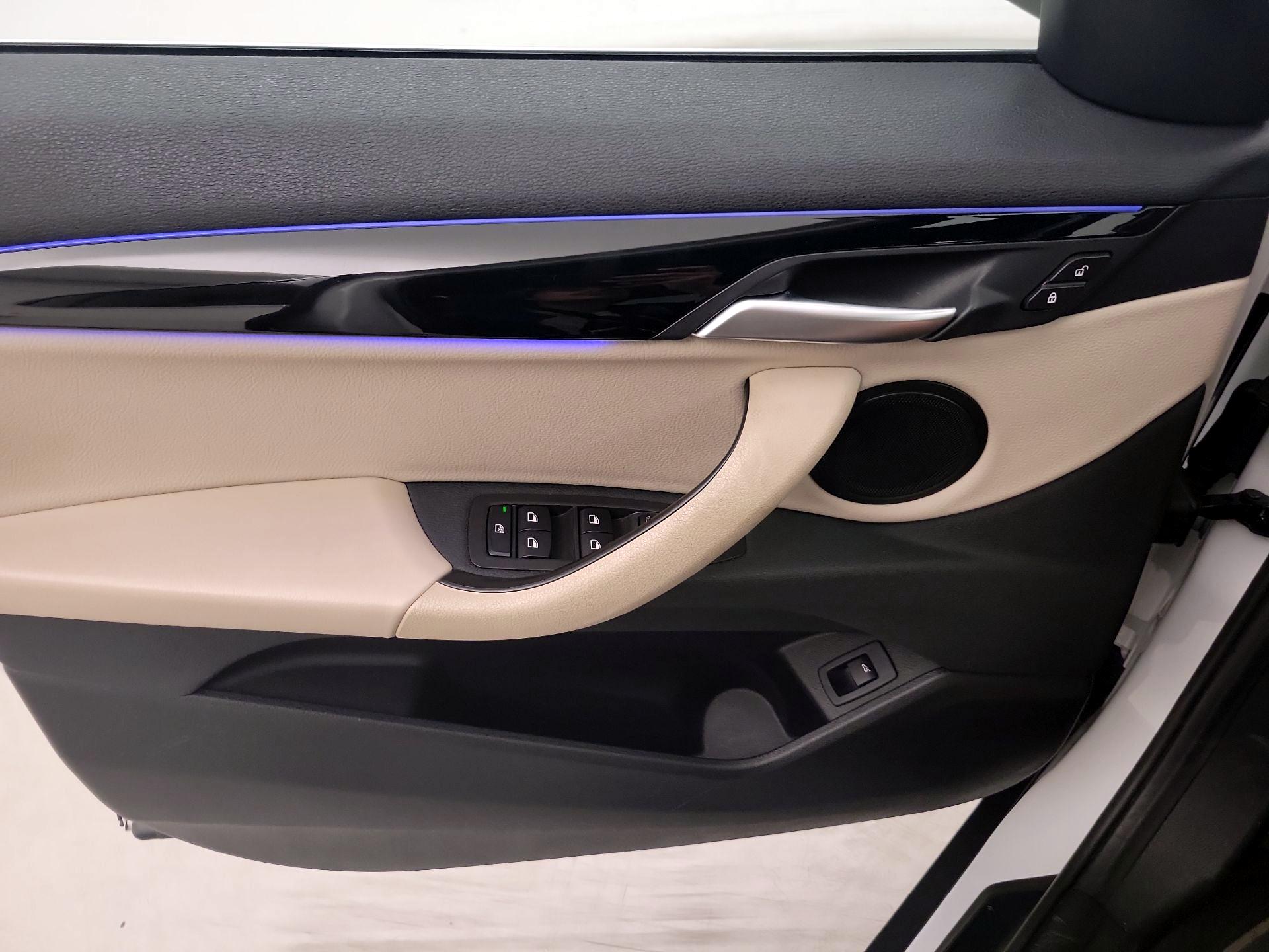 Thumbnail: 2020 BMW X2 - 12