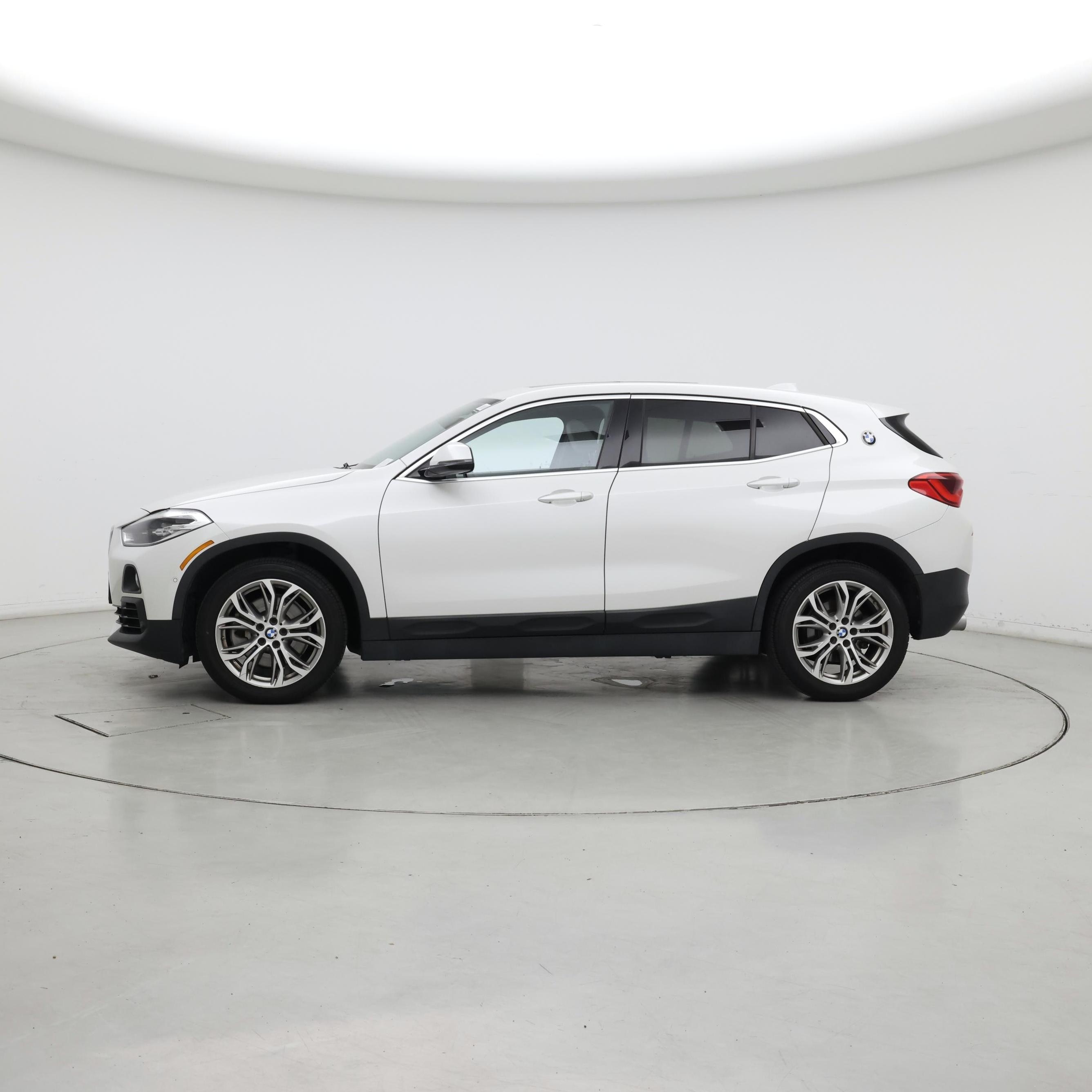 Thumbnail: 2020 BMW X2 - 3