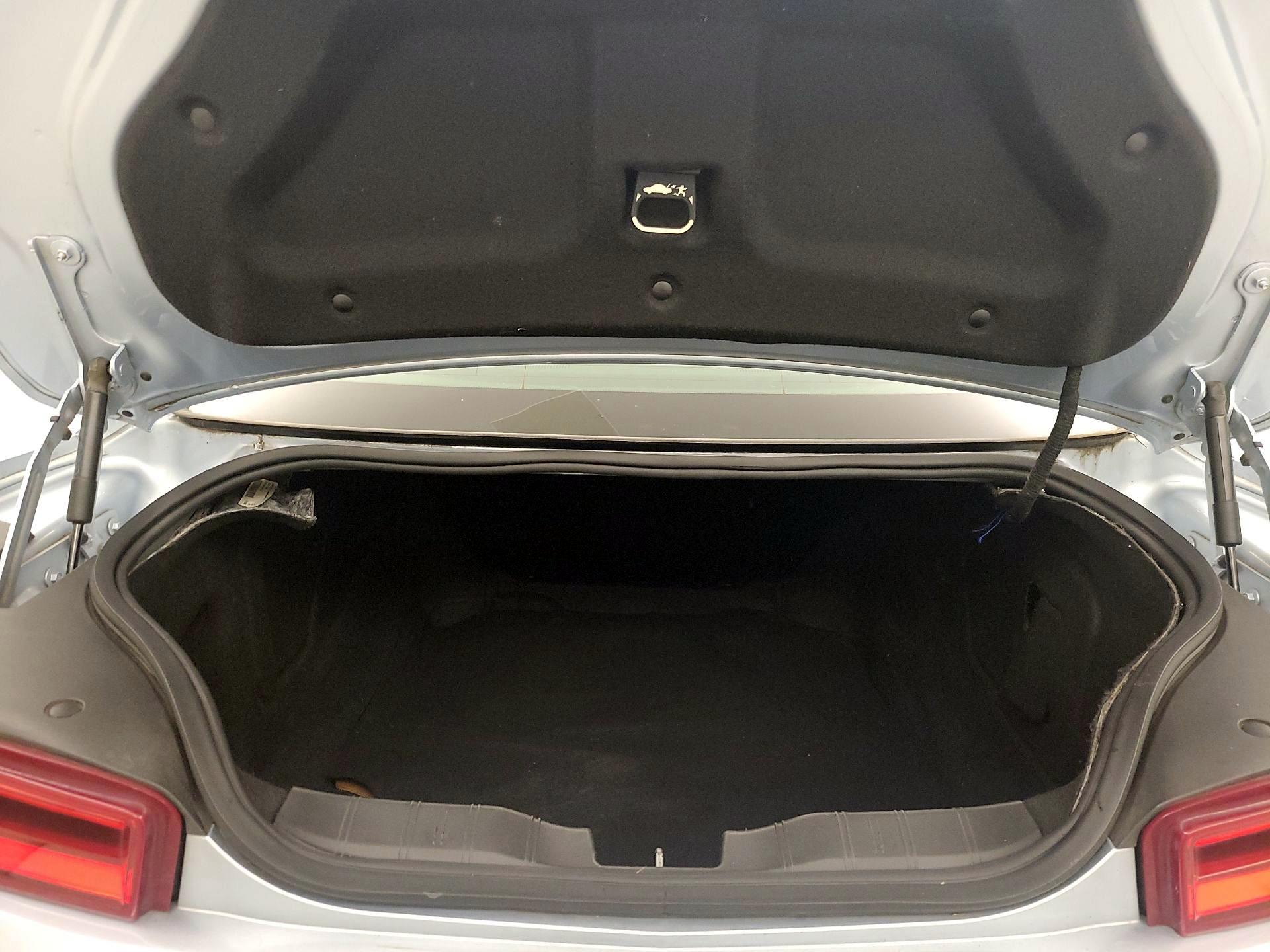 Thumbnail: 2017 Chevrolet Camaro - 19