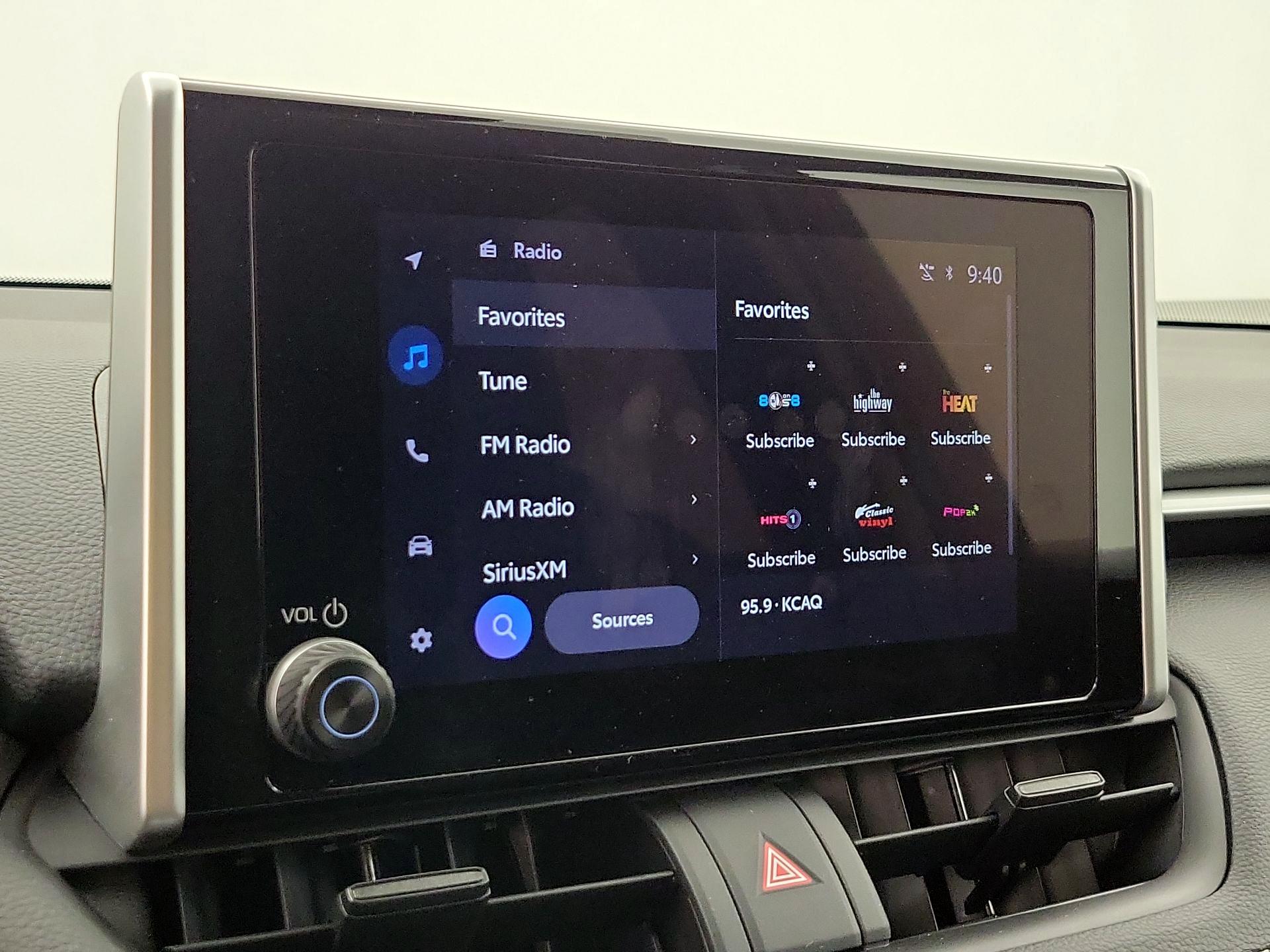 Thumbnail: 2025 Toyota RAV4 - 15