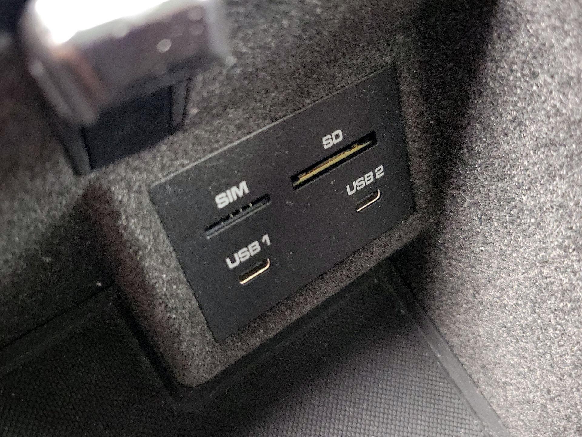 Thumbnail: 2020 Porsche Macan - 19