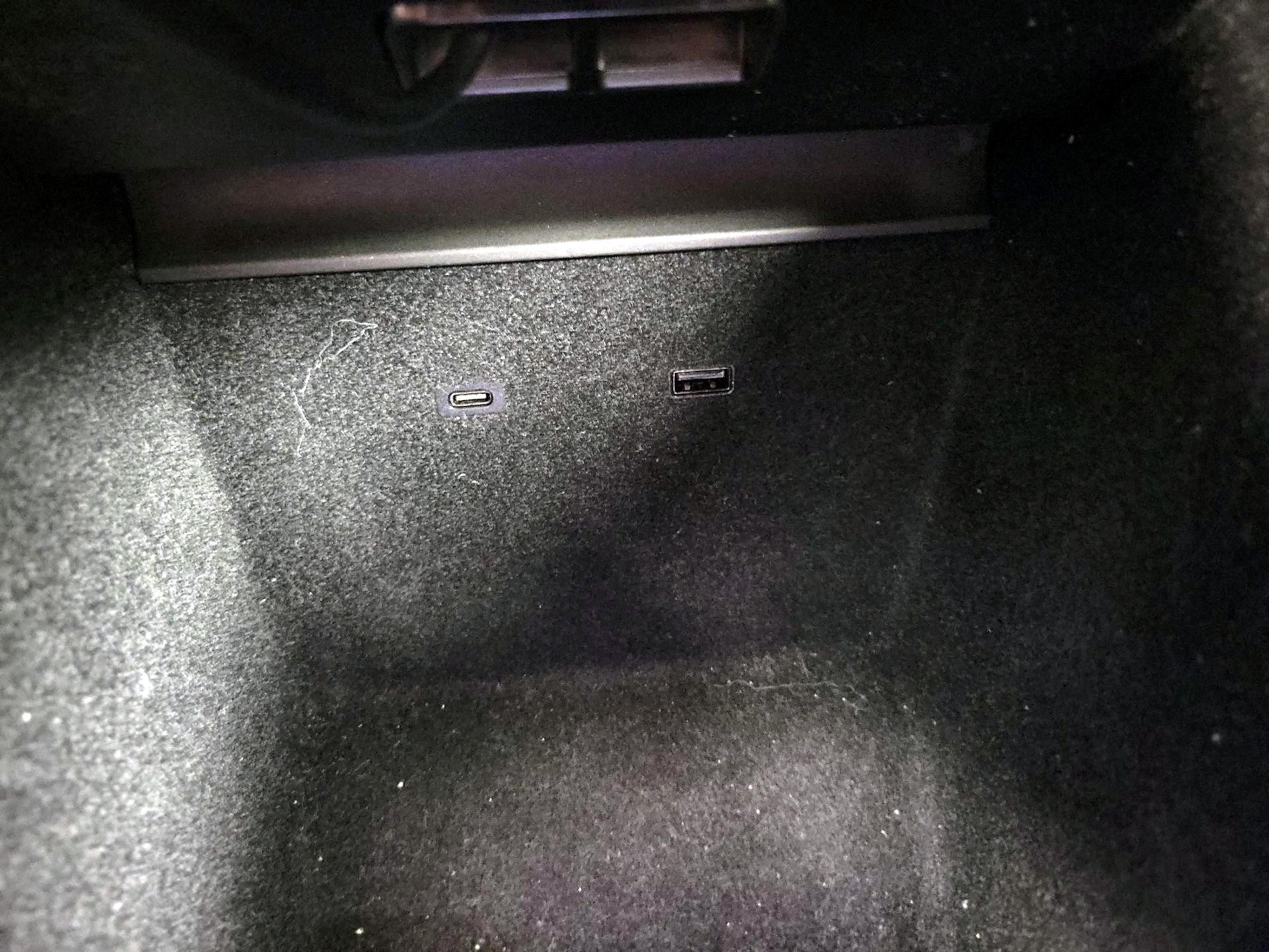 Thumbnail: 2021 Tesla Model Y - 18
