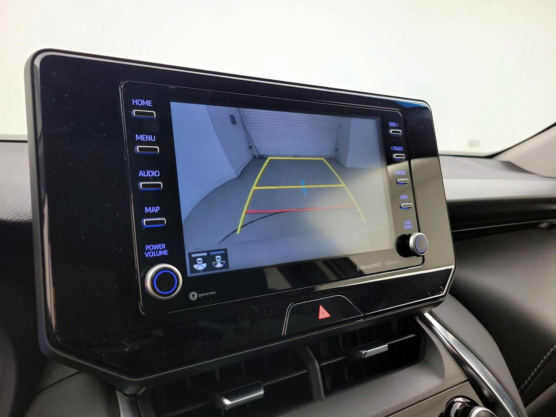 Thumbnail: 2021 Toyota Venza - 14