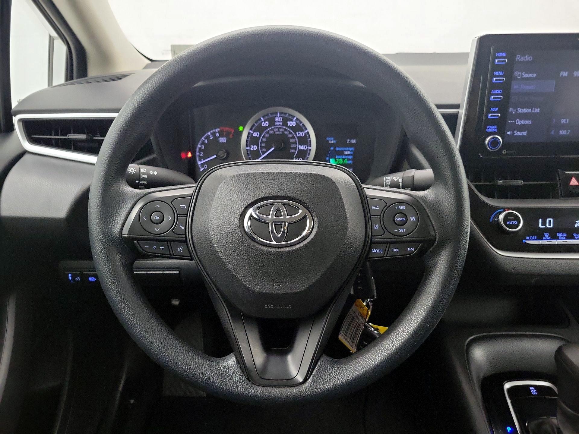 Thumbnail: 2021 Toyota Corolla - 10