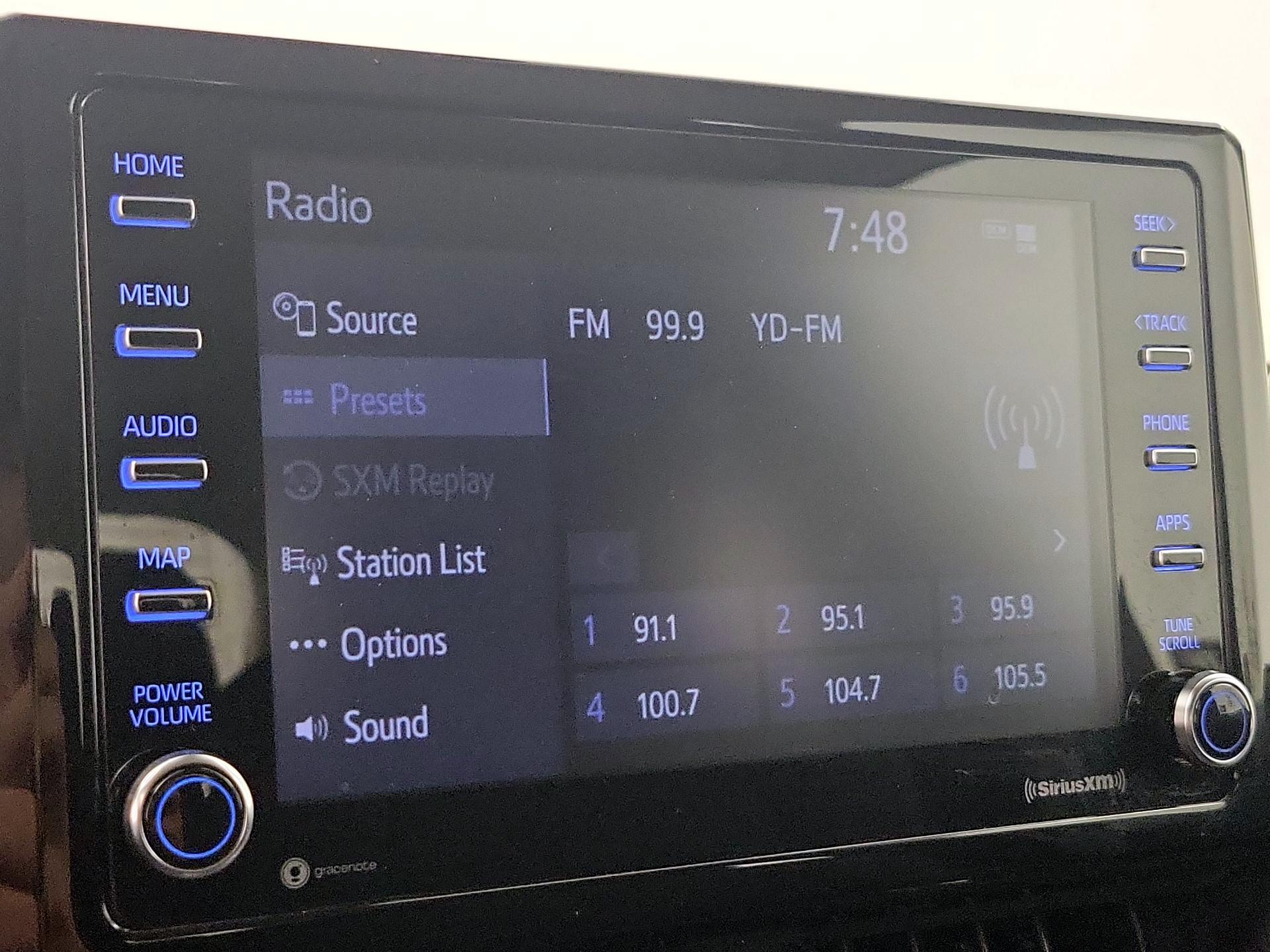 Thumbnail: 2021 Toyota Corolla - 15