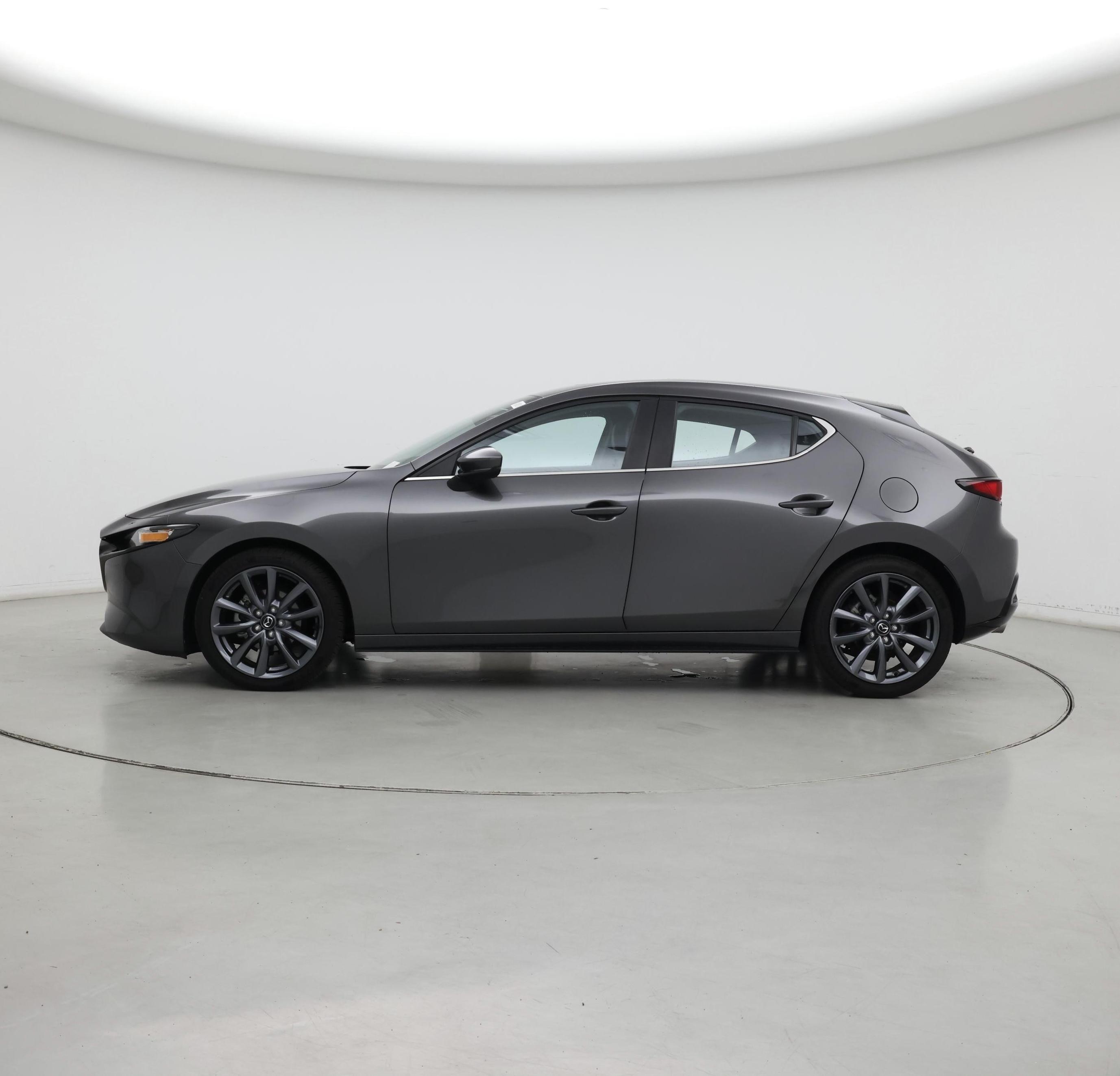 Thumbnail: 2022 Mazda Mazda3 - 3