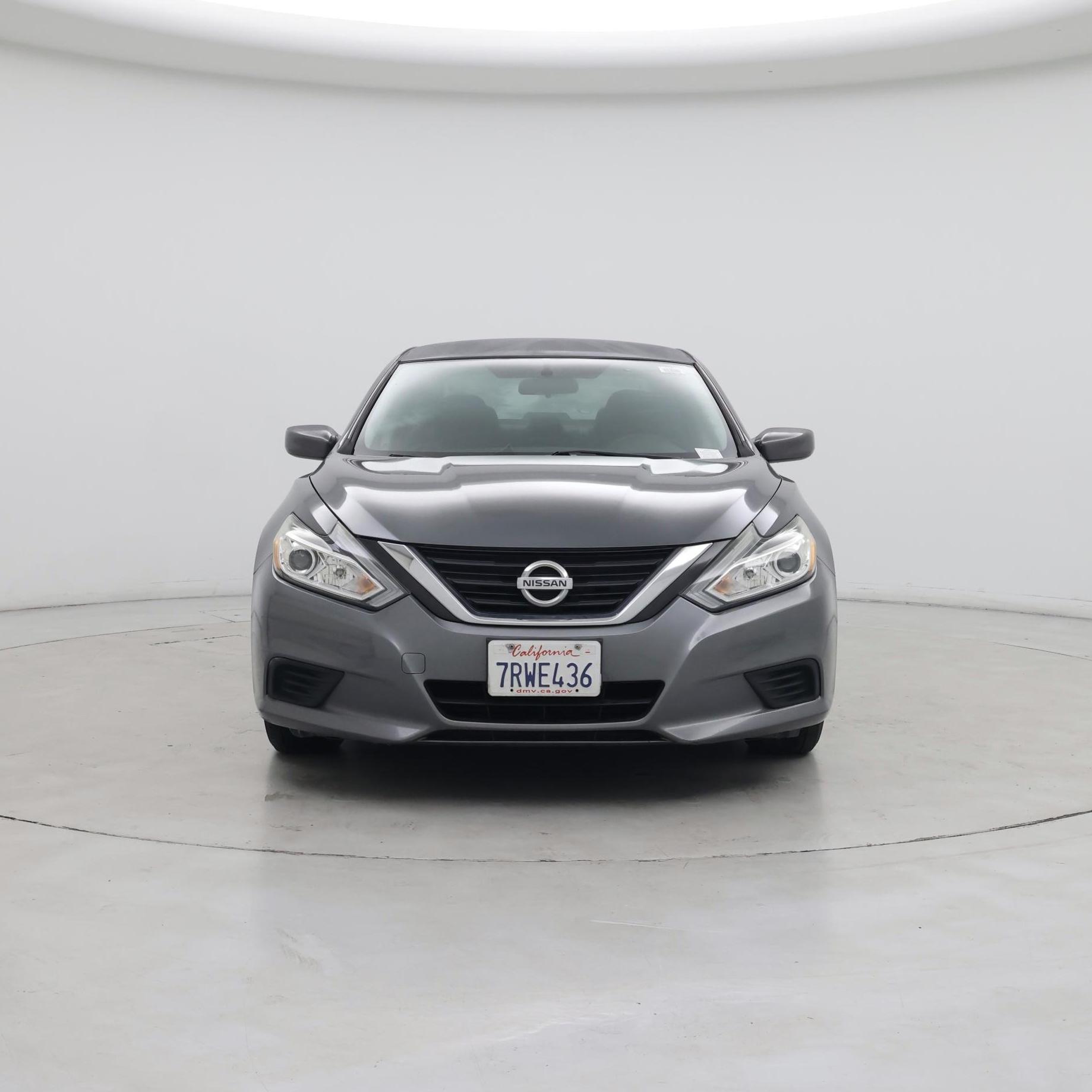 Thumbnail: 2016 Nissan Altima - 5