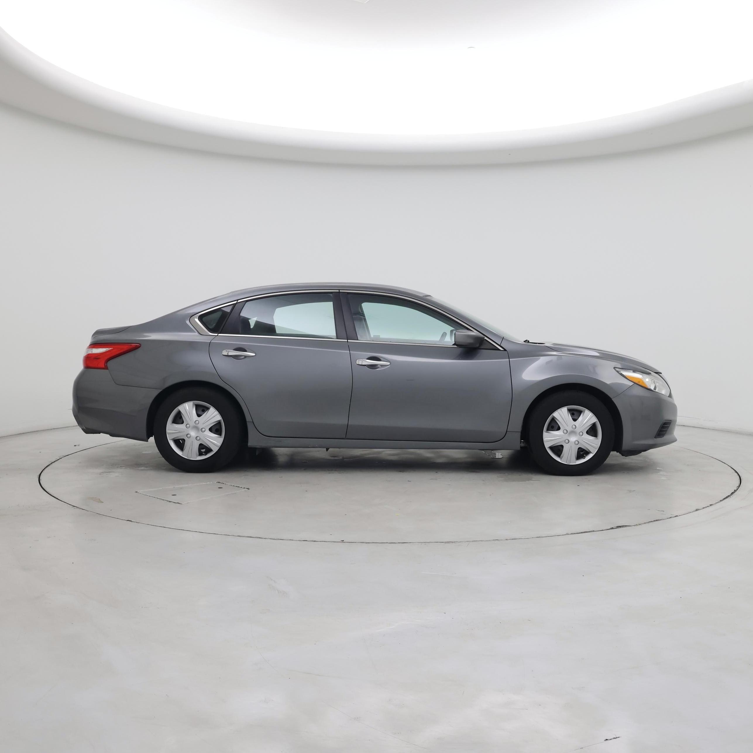 Thumbnail: 2016 Nissan Altima - 7