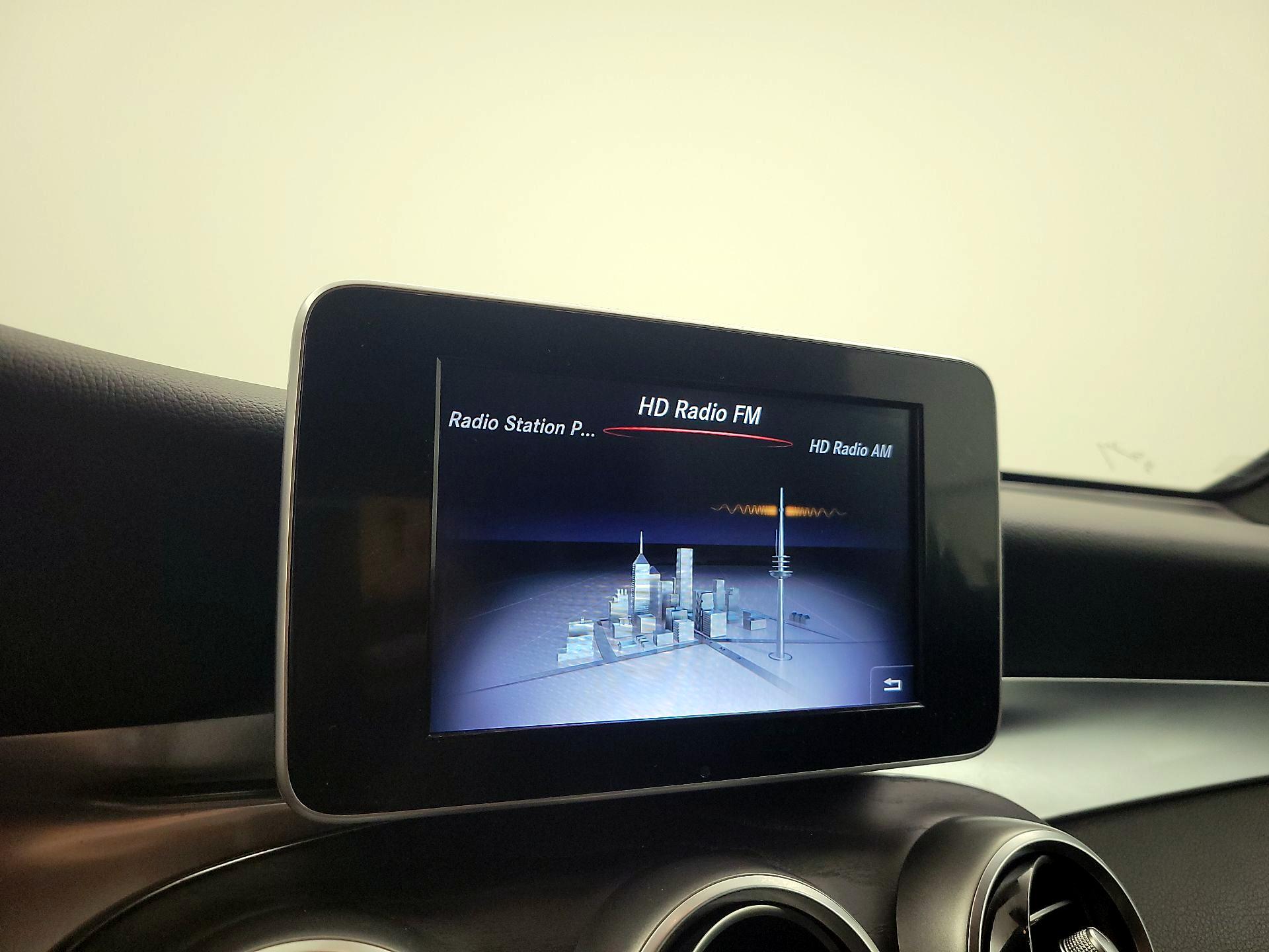 Thumbnail: 2018 Mercedes-Benz GLC - 15