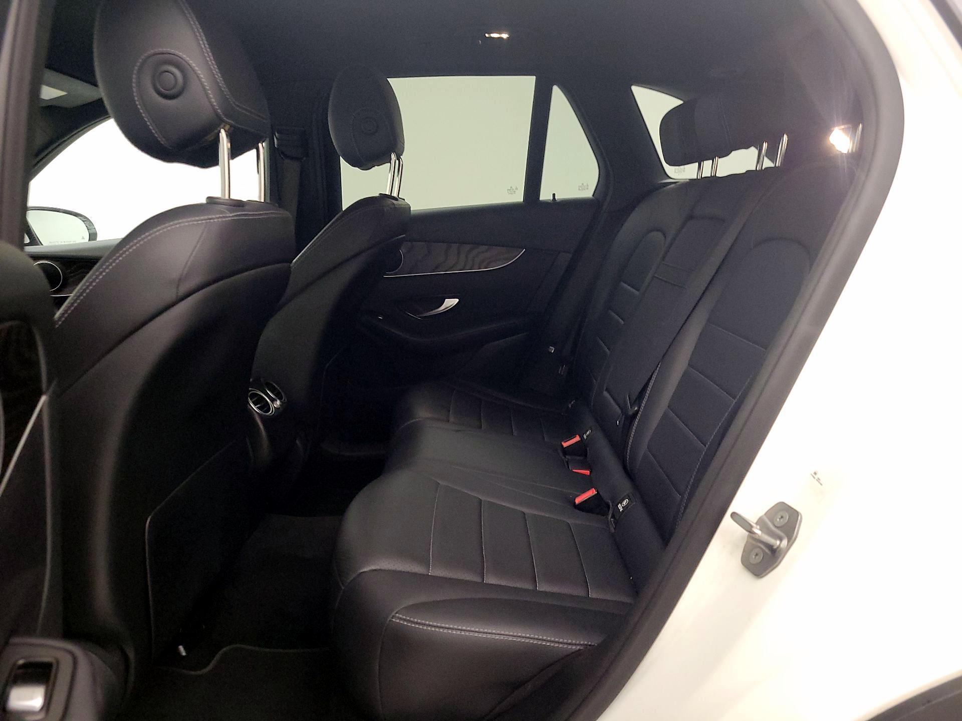 Thumbnail: 2018 Mercedes-Benz GLC - 19