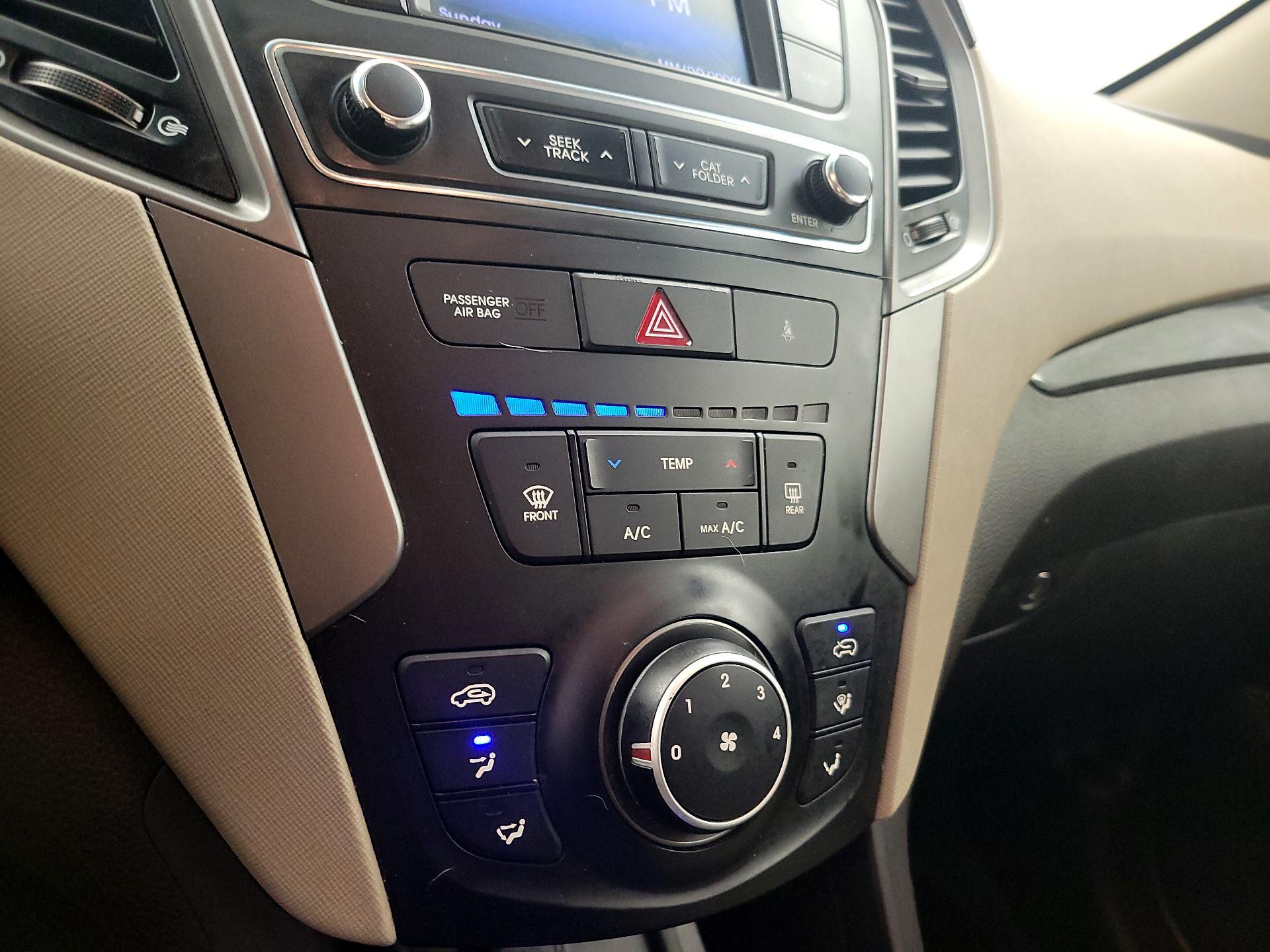 Thumbnail: 2017 Hyundai Santa Fe - 16