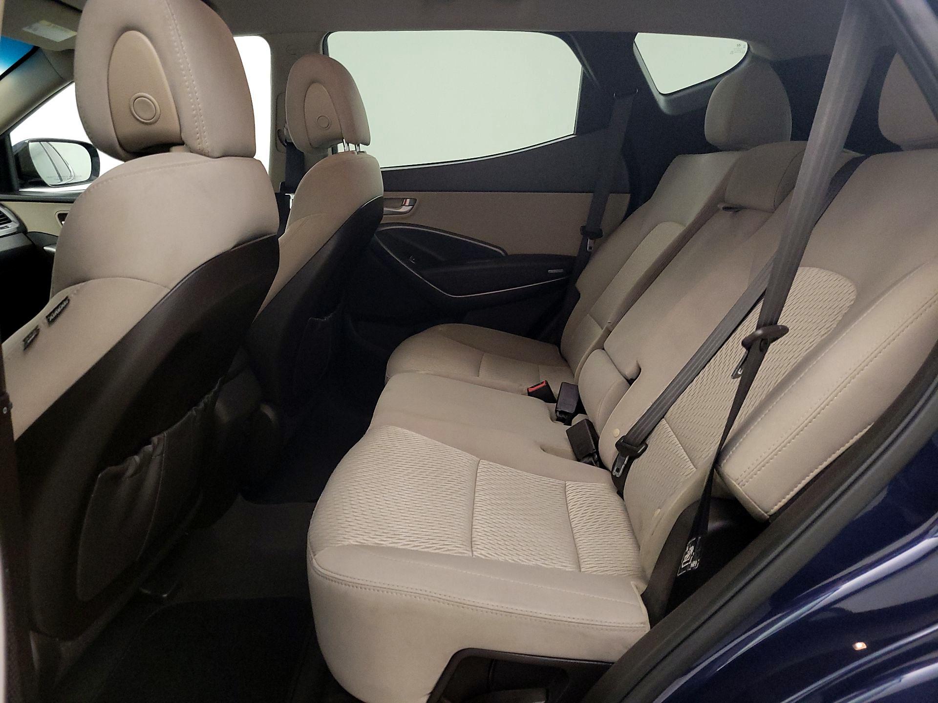 Thumbnail: 2017 Hyundai Santa Fe - 19