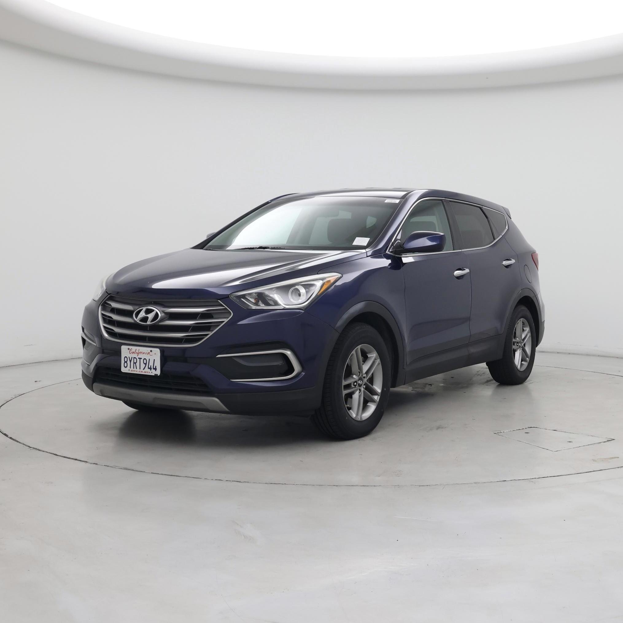 Thumbnail: 2017 Hyundai Santa Fe - 4
