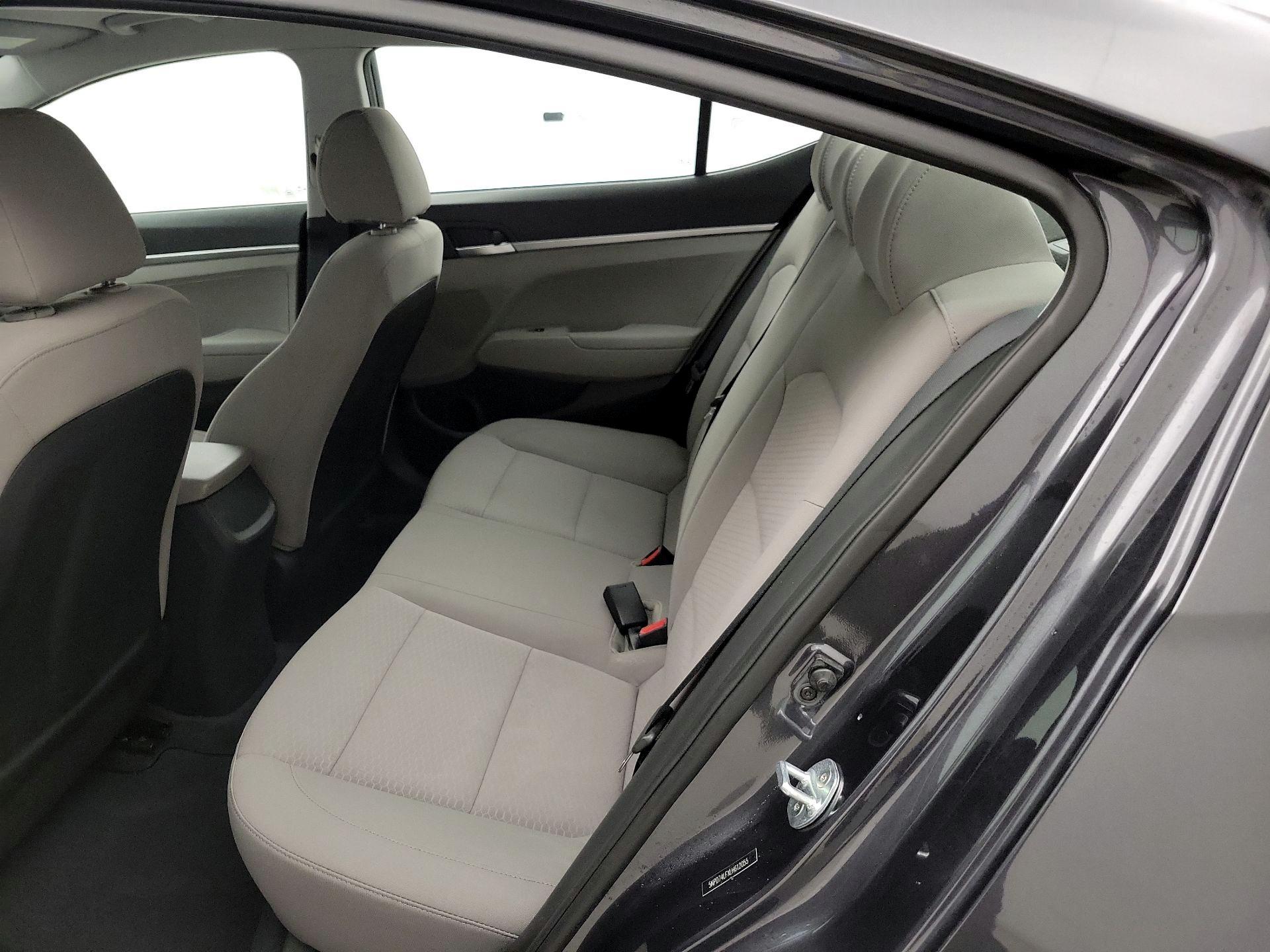 Thumbnail: 2020 Hyundai Elantra - 19