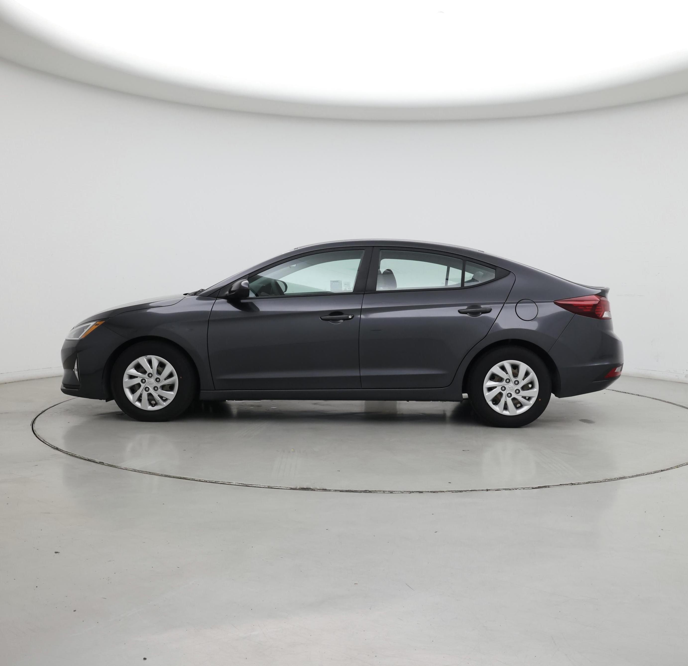 Thumbnail: 2020 Hyundai Elantra - 3