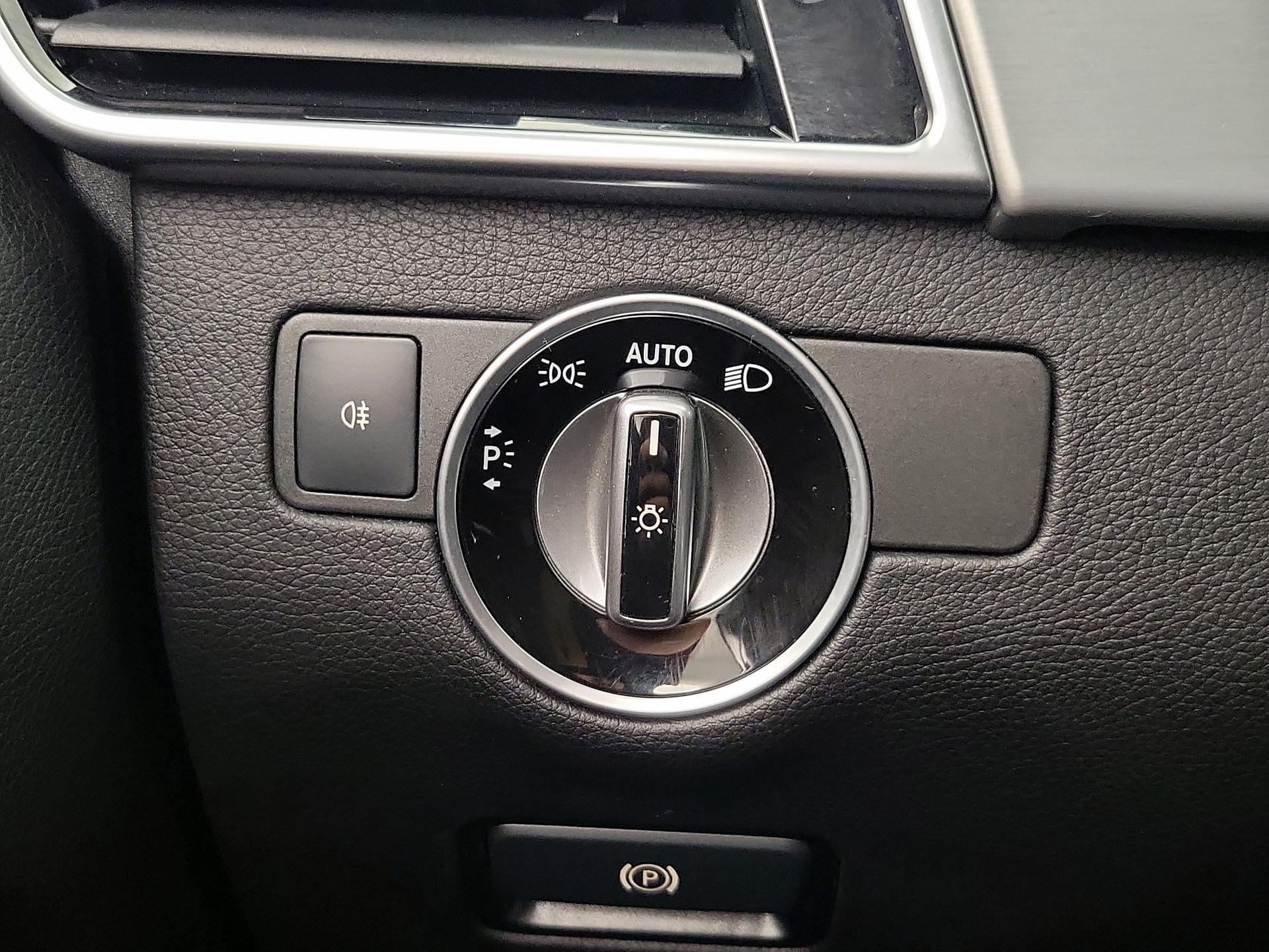 Thumbnail: 2018 Mercedes-Benz GLS - 13