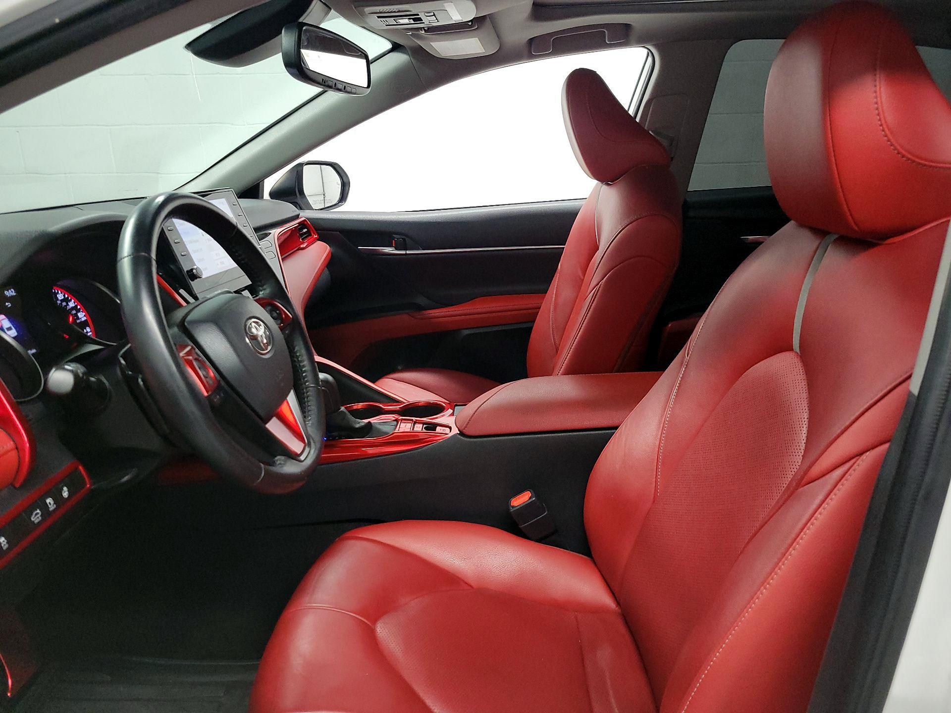 Thumbnail: 2021 Toyota Camry - 11