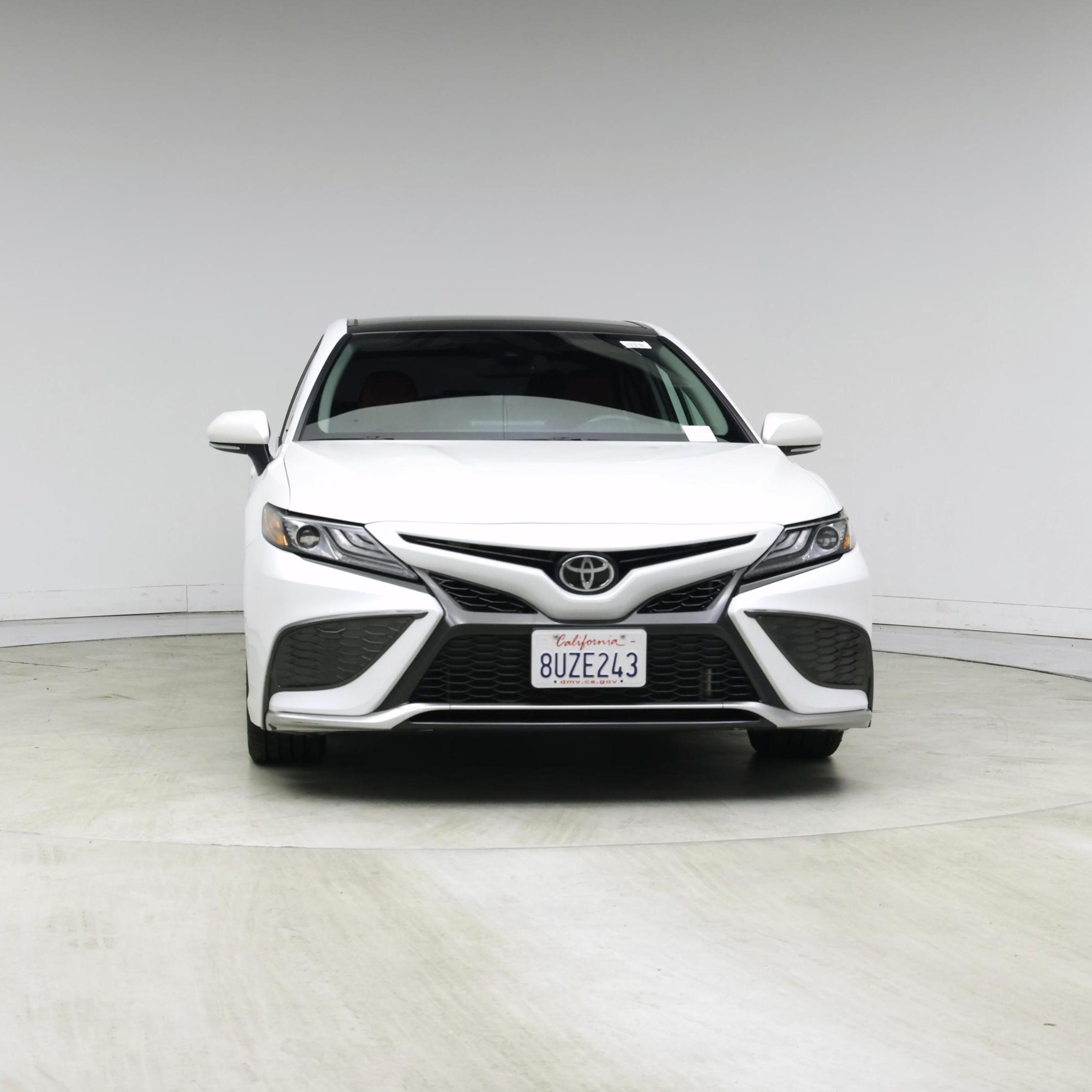 Thumbnail: 2021 Toyota Camry - 5