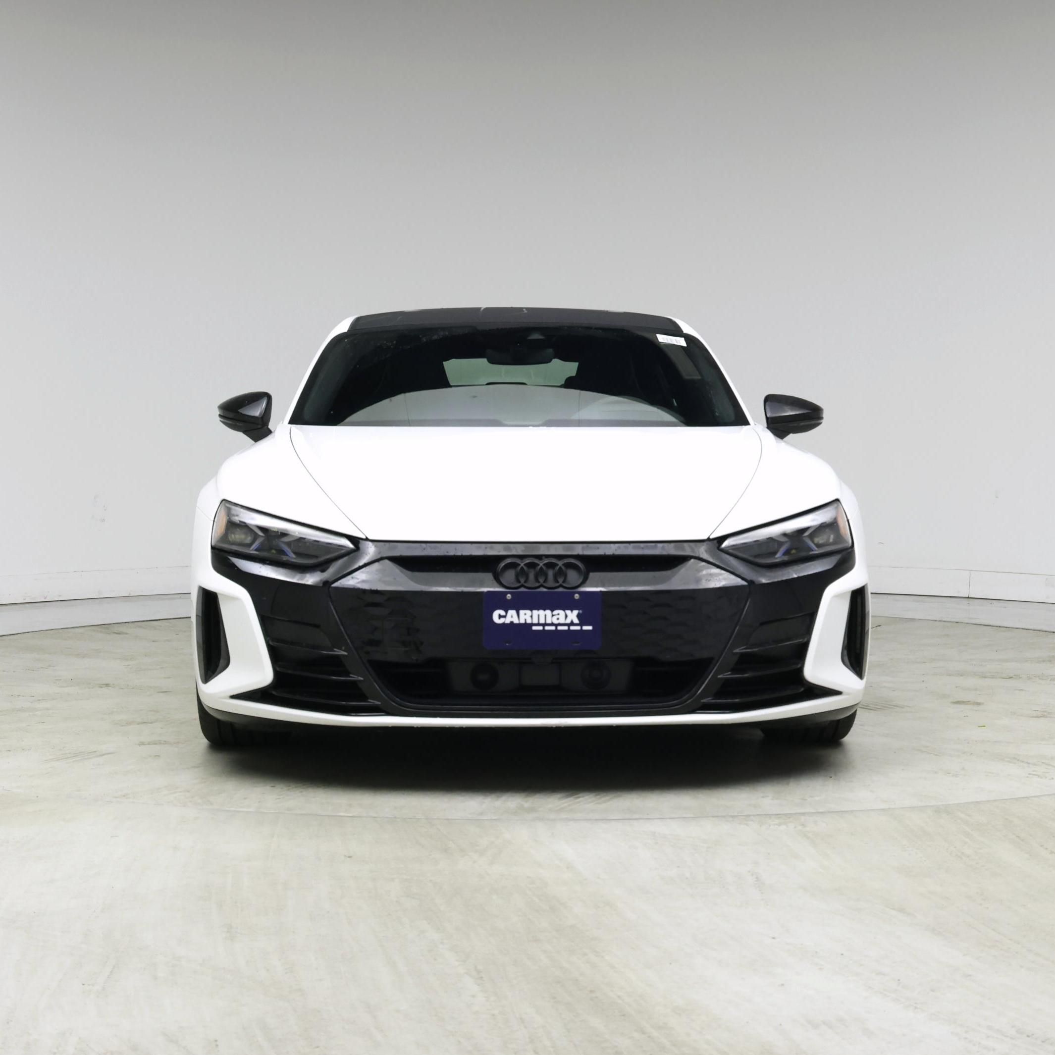 Thumbnail: 2022 Audi e-tron GT - 5