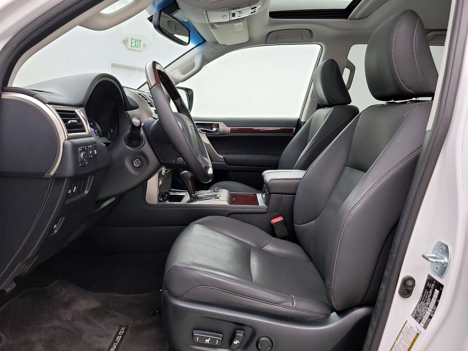 Thumbnail: 2019 Lexus GX - 11