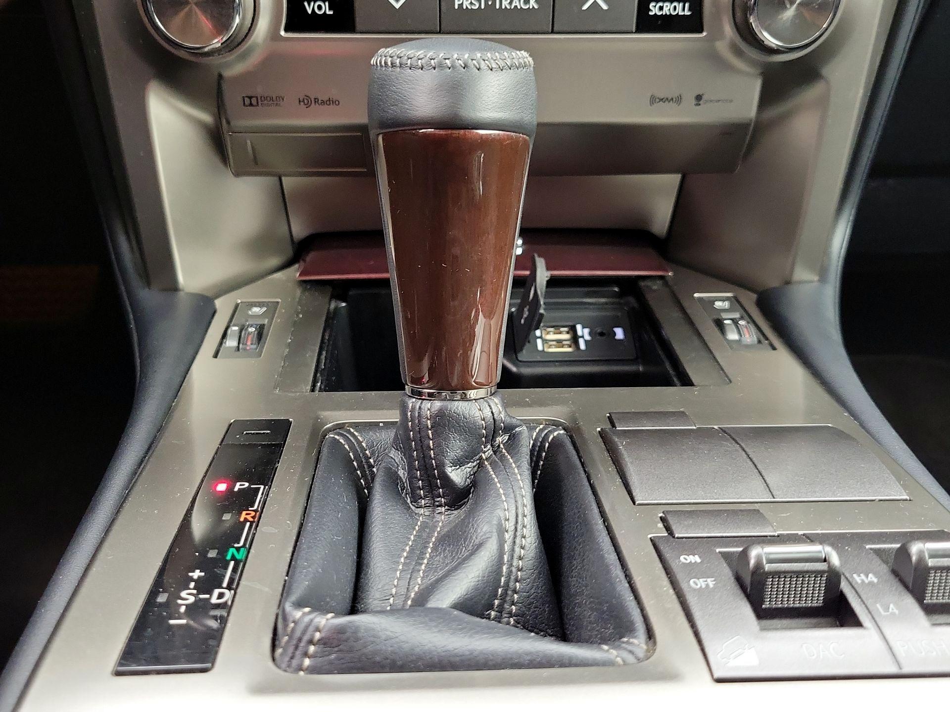 Thumbnail: 2019 Lexus GX - 18