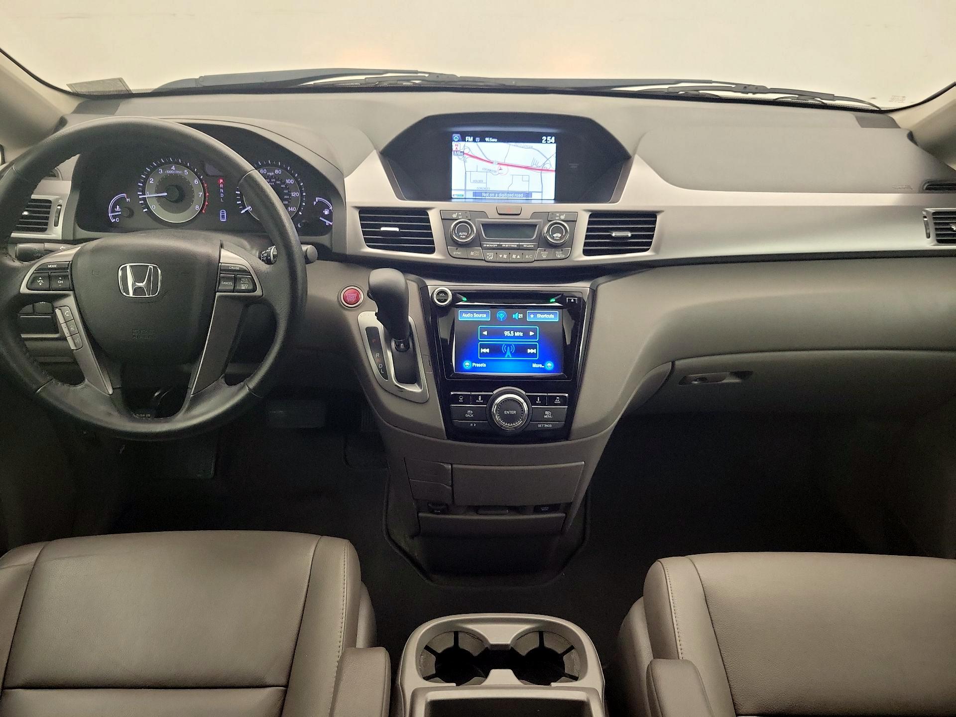 Thumbnail: 2014 Honda Odyssey - 9