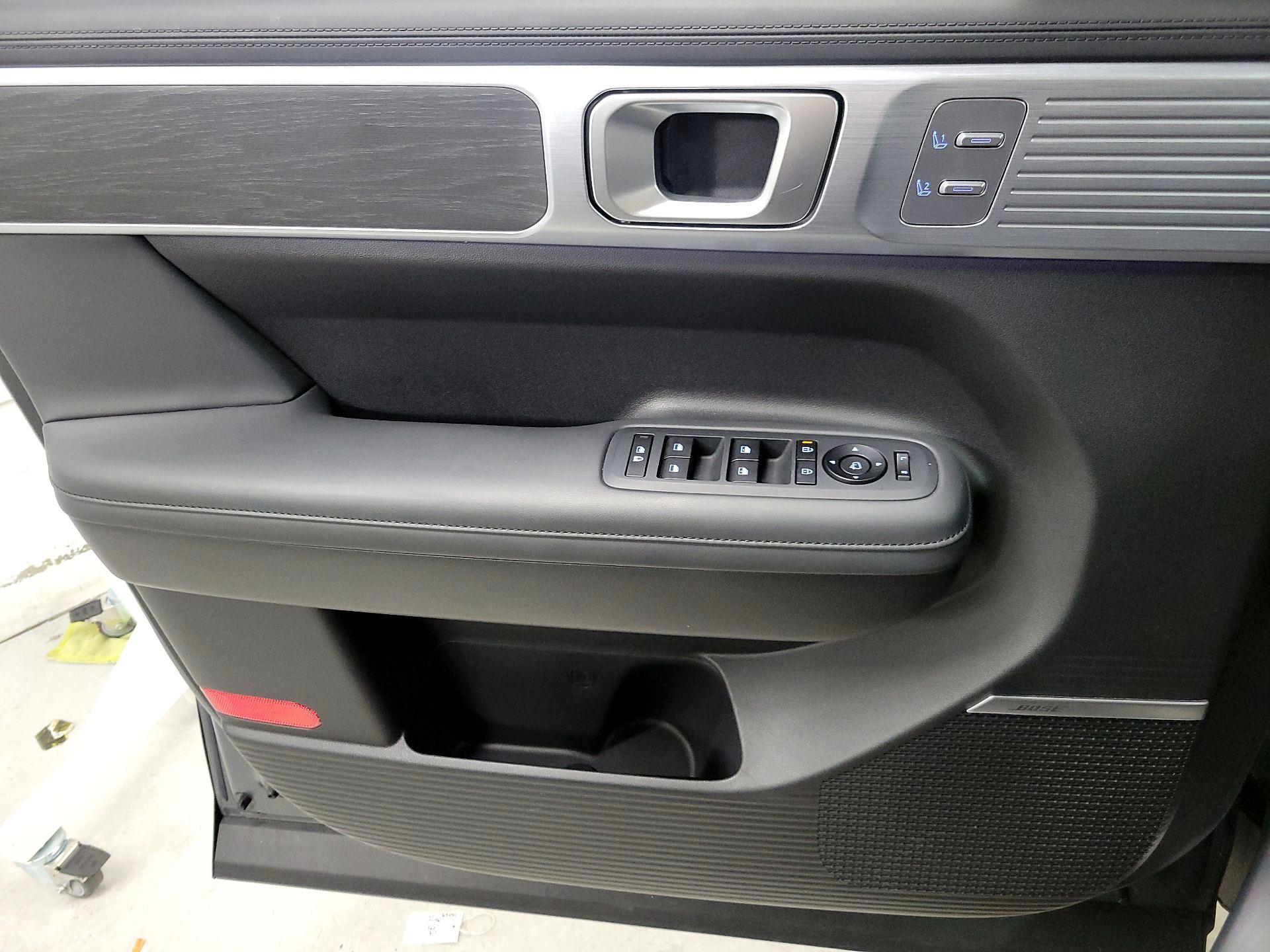 Thumbnail: 2024 Hyundai Santa Fe - 12