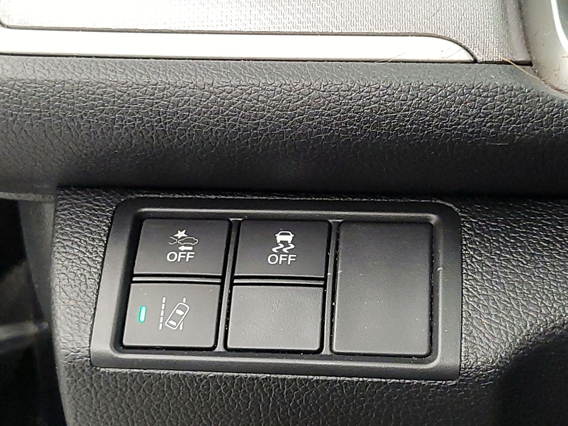 Thumbnail: 2017 Honda Civic - 13