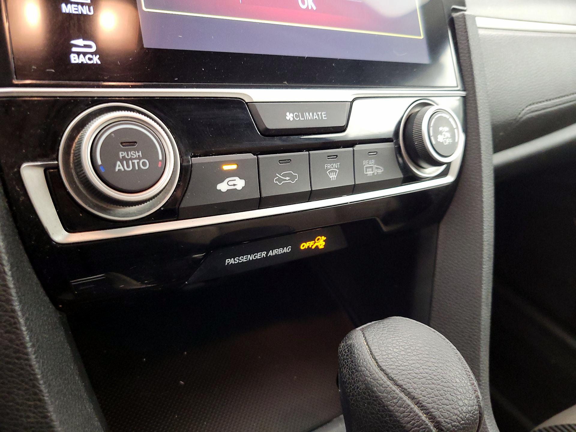 Thumbnail: 2017 Honda Civic - 16