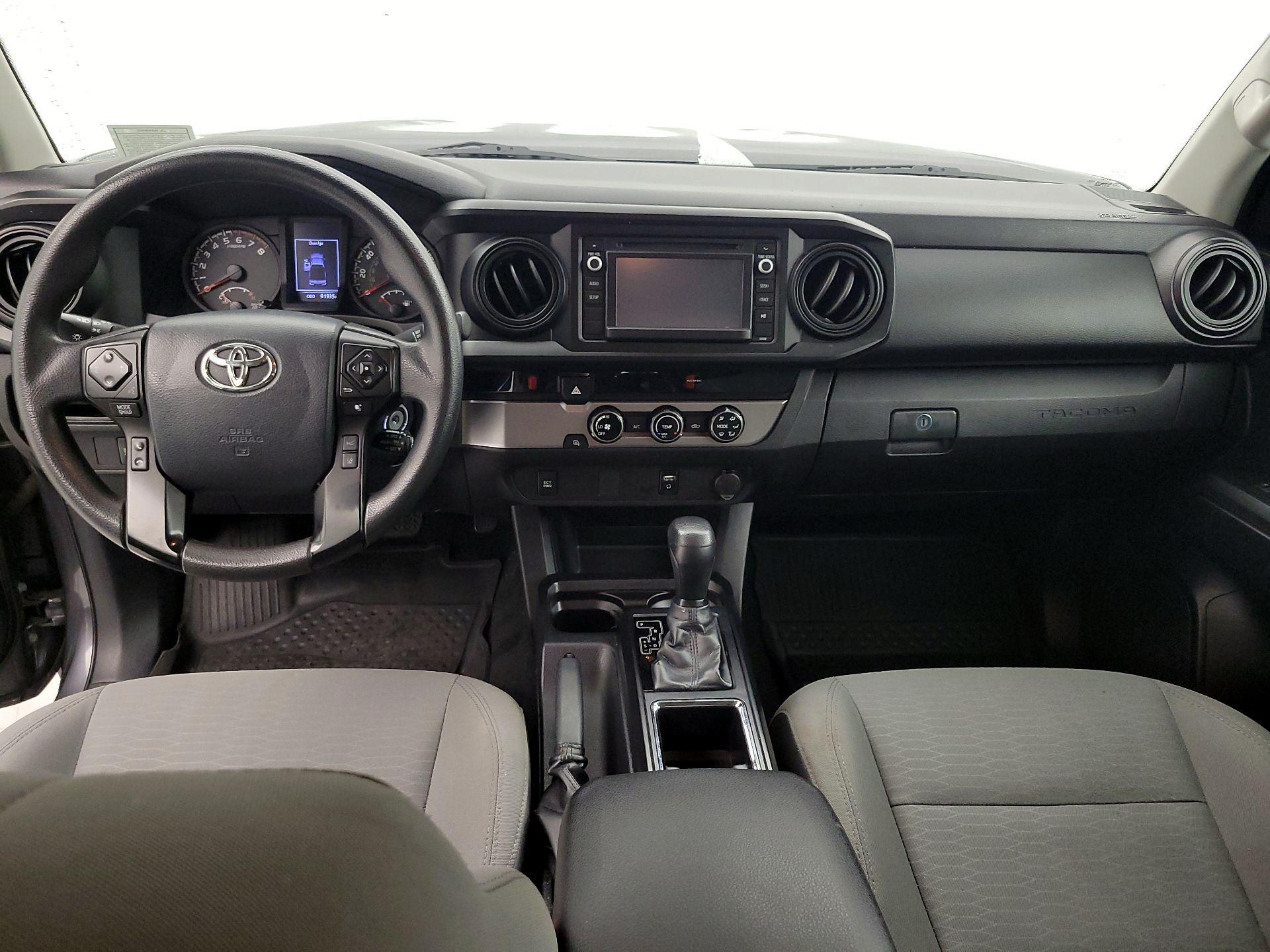 Thumbnail: 2018 Toyota Tacoma - 9