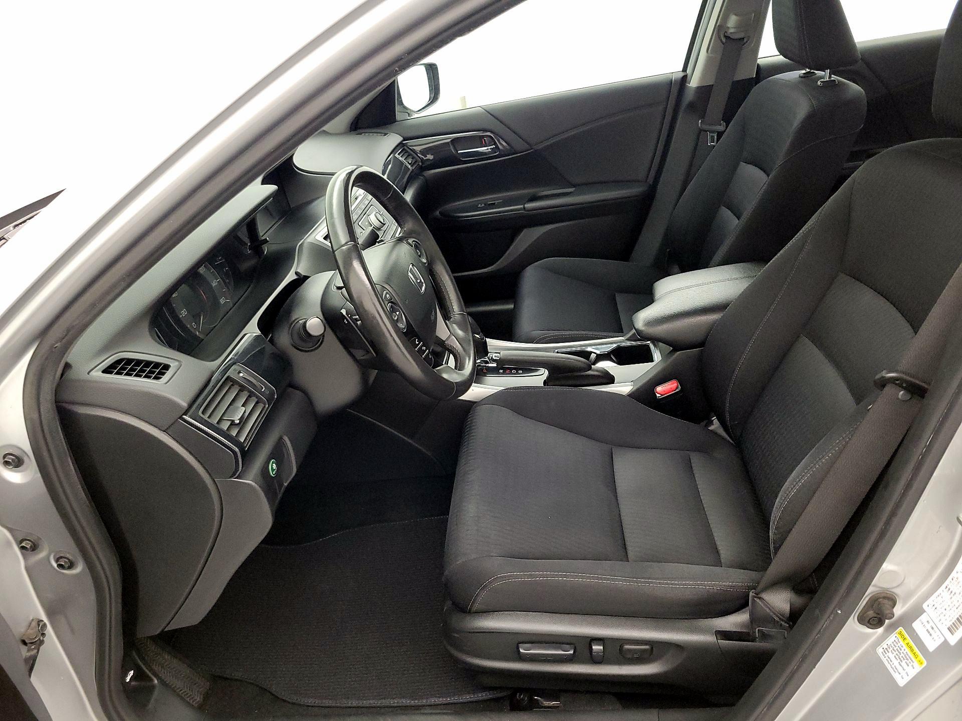 Thumbnail: 2015 Honda Accord - 11