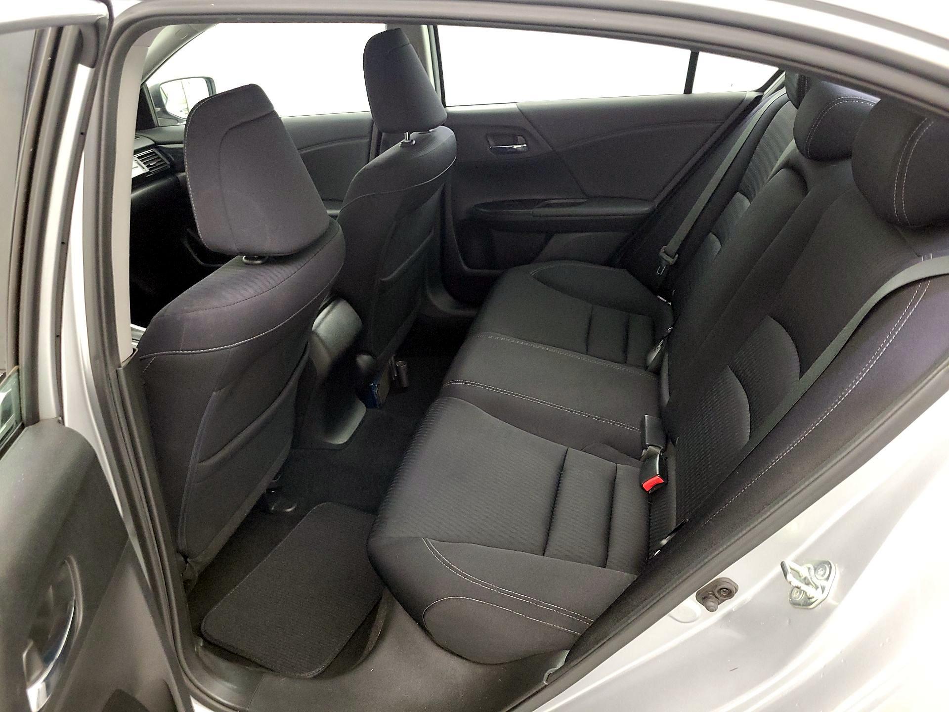 Thumbnail: 2015 Honda Accord - 17