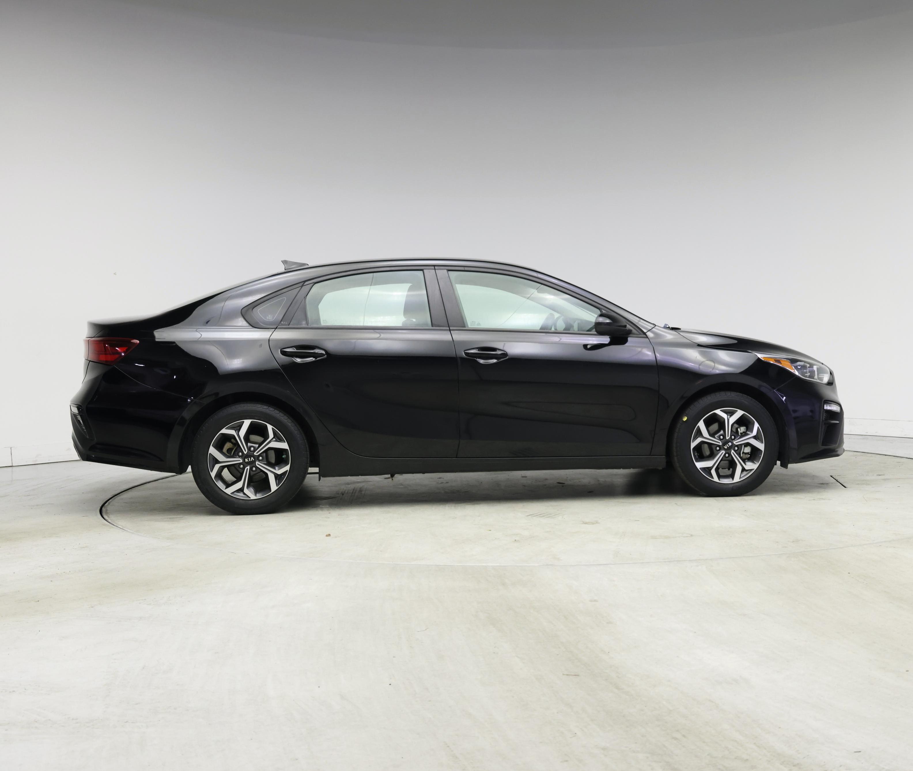 Thumbnail: 2020 Kia Forte - 7