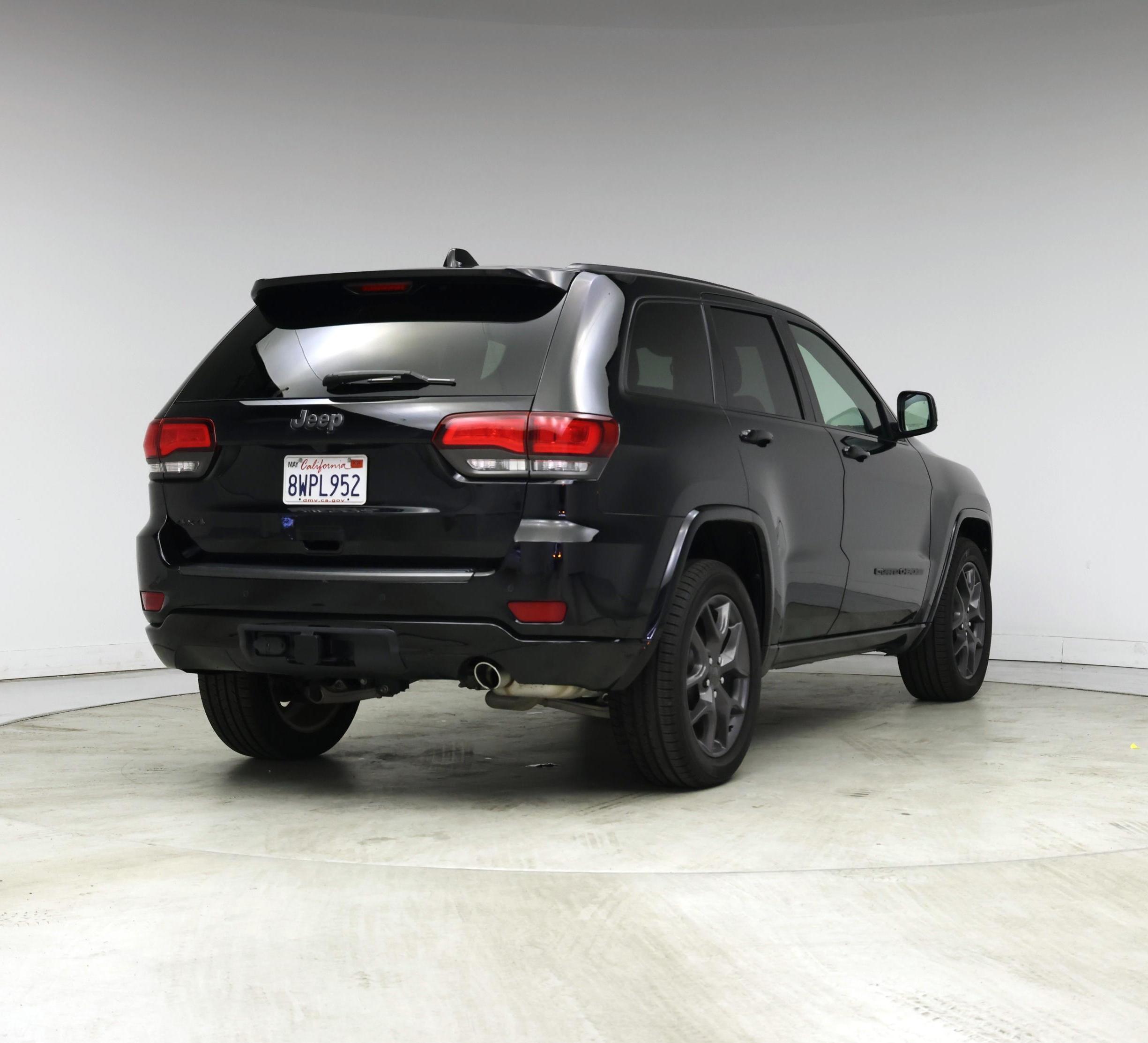 Thumbnail: 2021 Jeep Grand Cherokee - 8