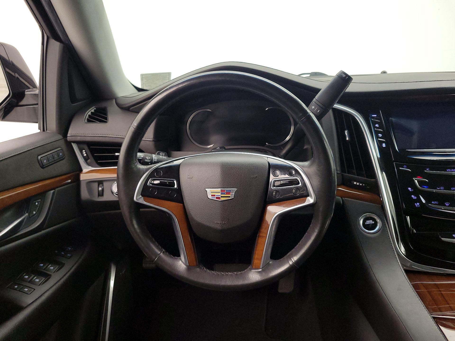 Thumbnail: 2019 Cadillac Escalade - 10