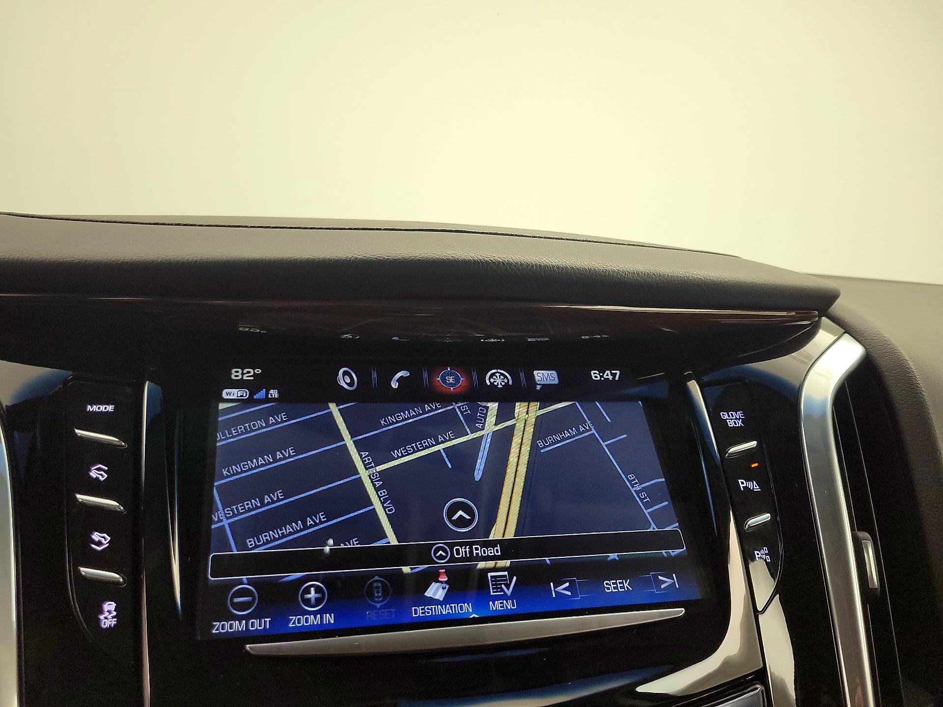 Thumbnail: 2019 Cadillac Escalade - 14