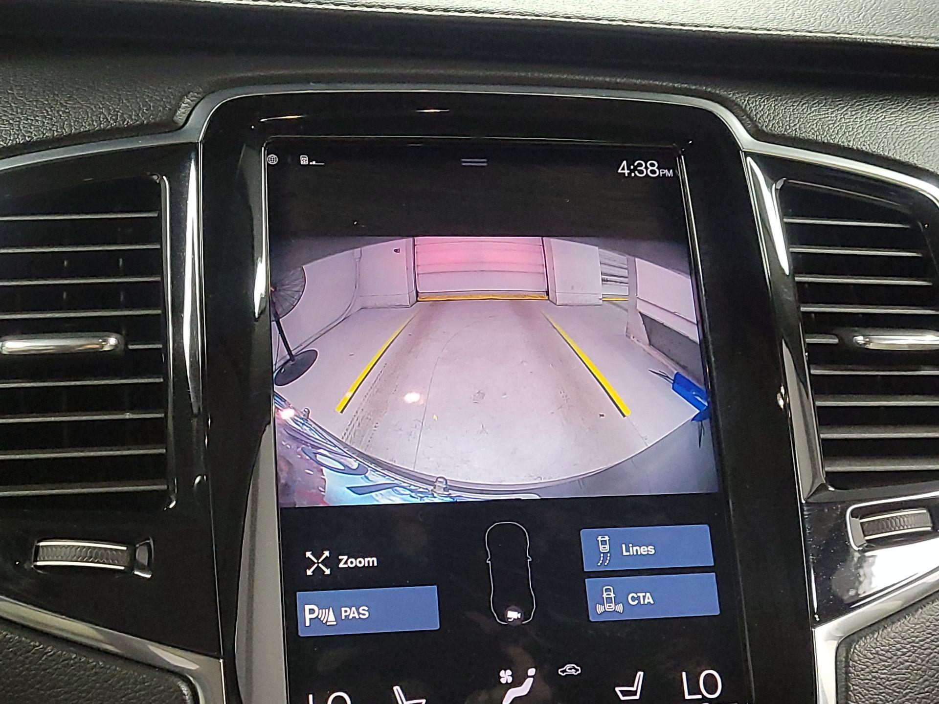 Thumbnail: 2020 Volvo XC90 - 13