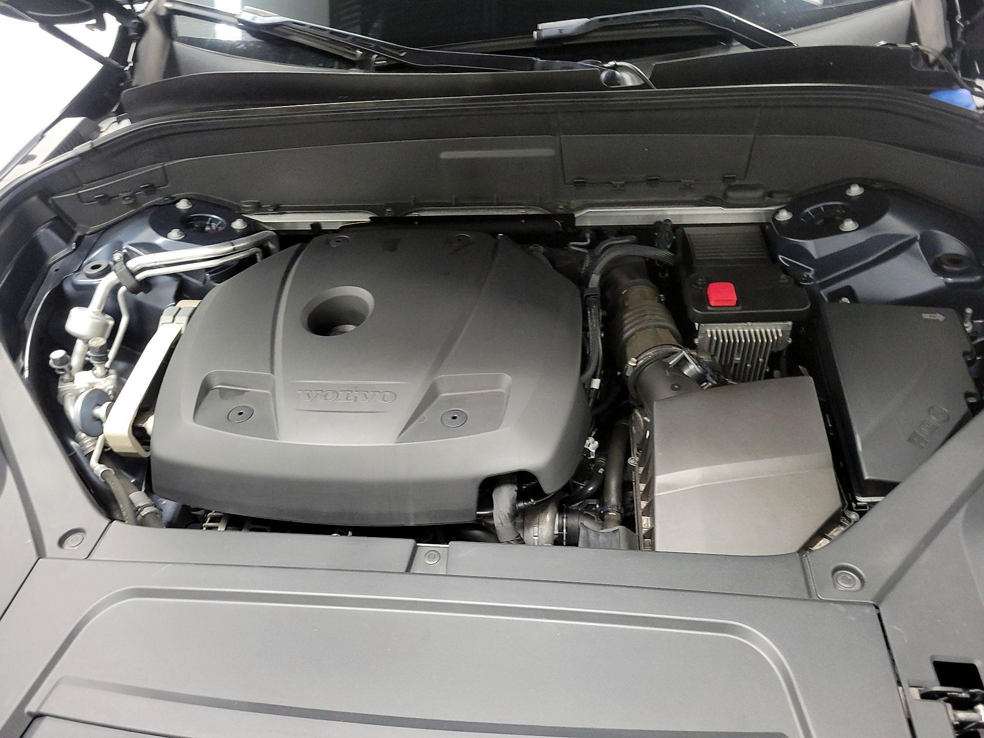 Thumbnail: 2020 Volvo XC90 - 19