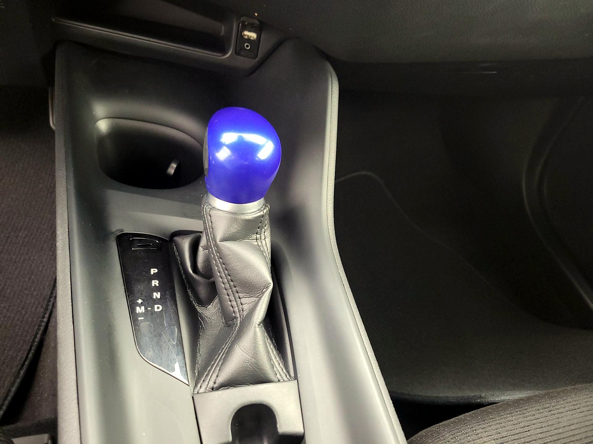 Thumbnail: 2019 Toyota C-HR - 17