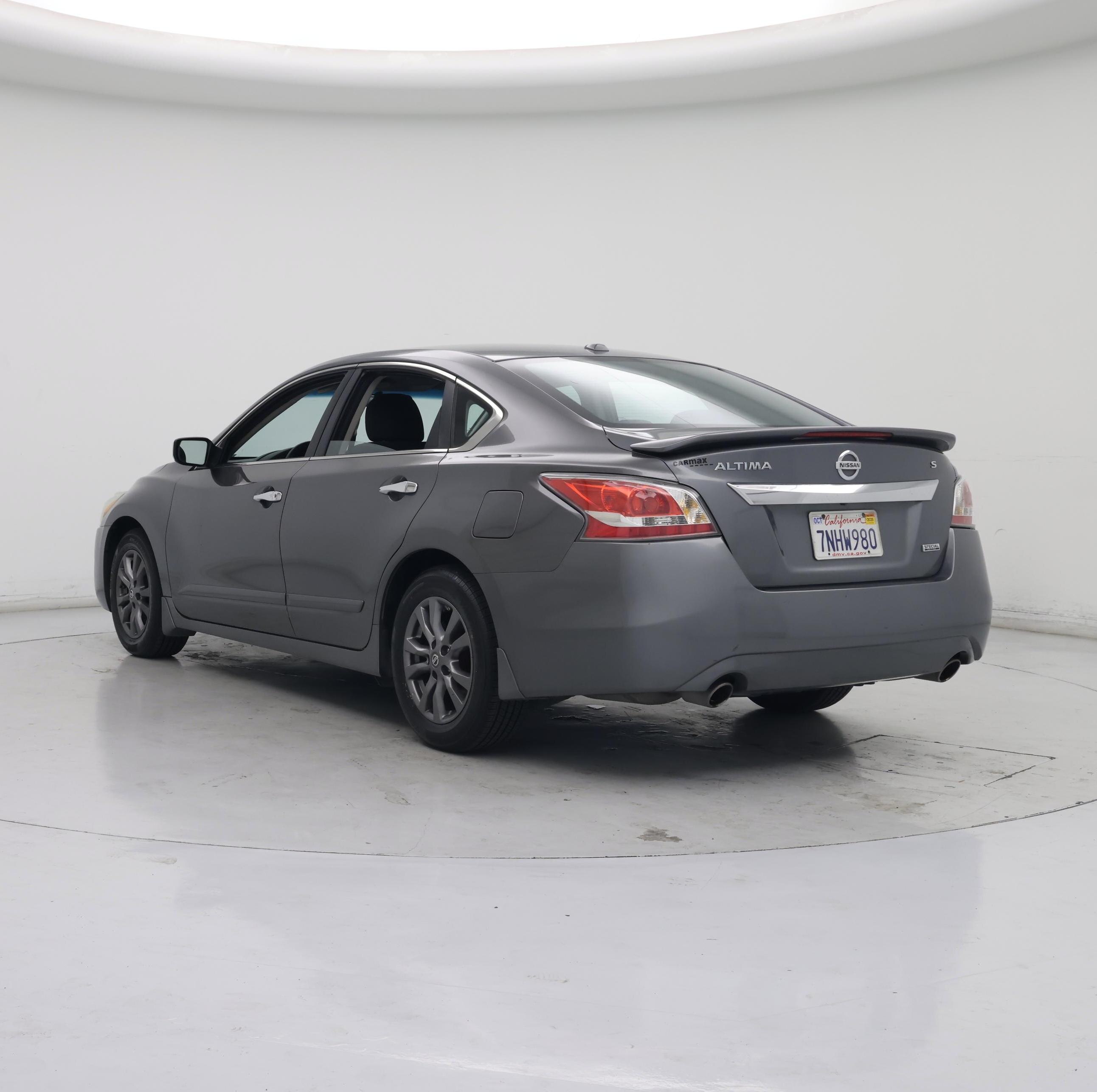 Thumbnail: 2015 Nissan Altima - 2