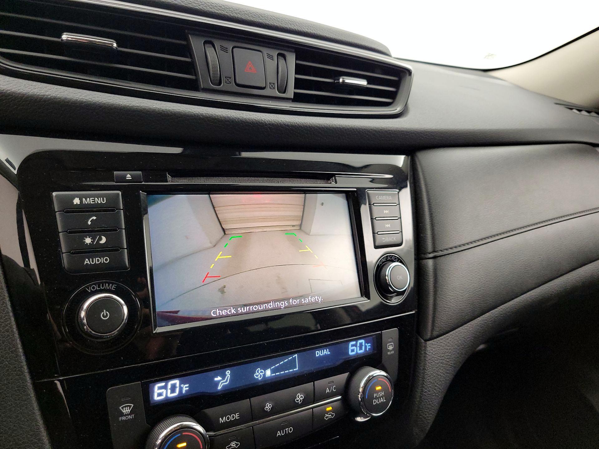 Thumbnail: 2019 Nissan Rogue - 14