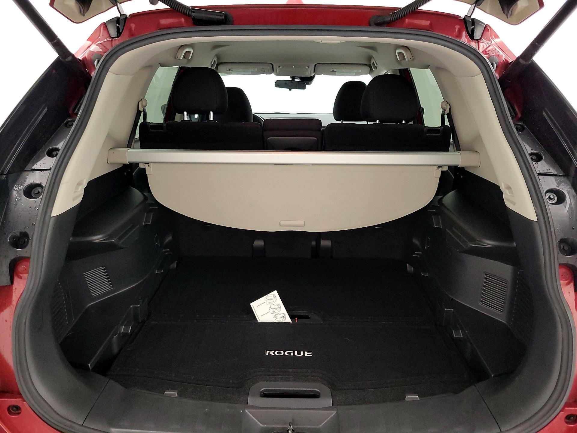 Thumbnail: 2019 Nissan Rogue - 20