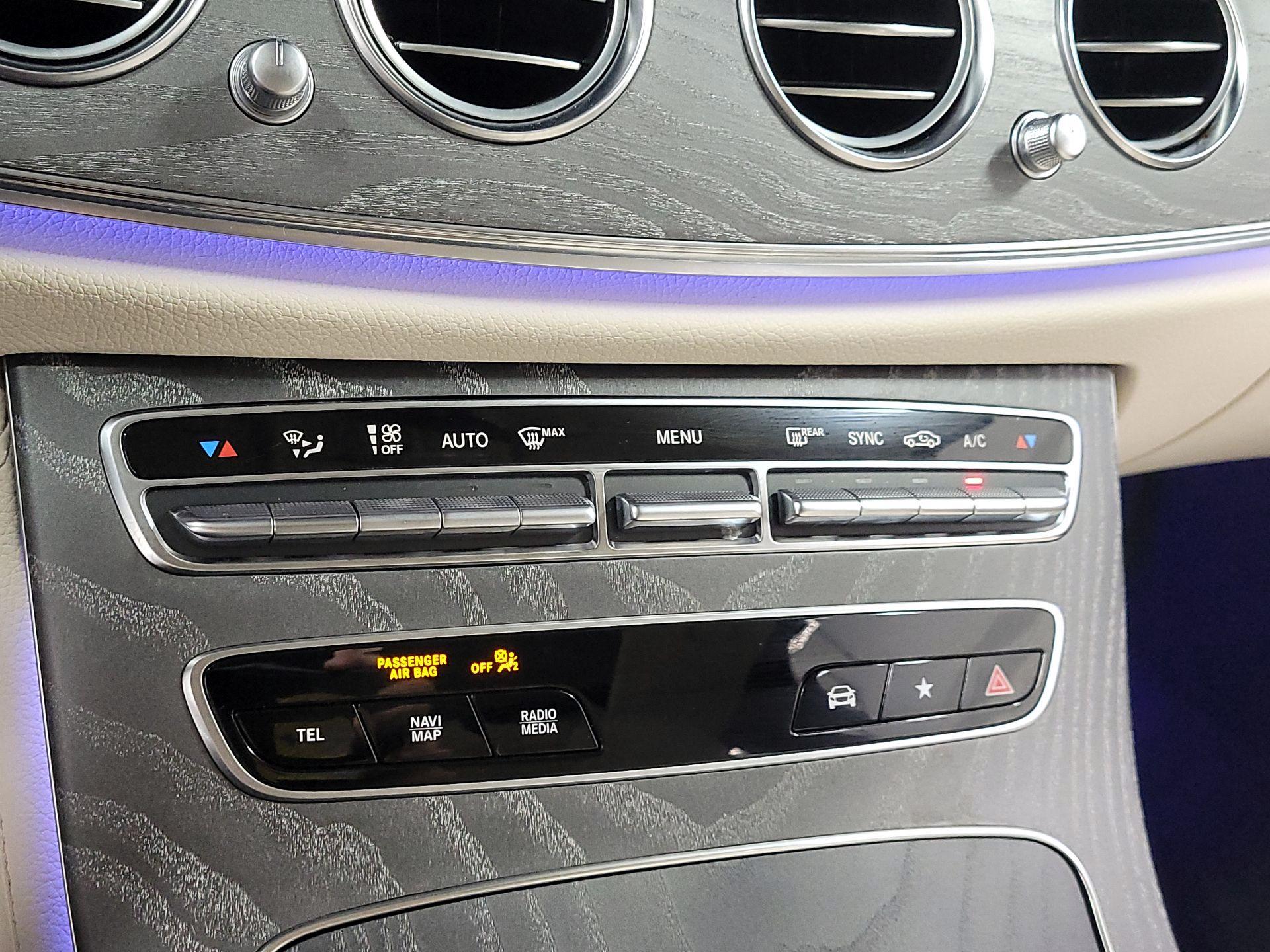 Thumbnail: 2021 Mercedes-Benz E-Class - 15